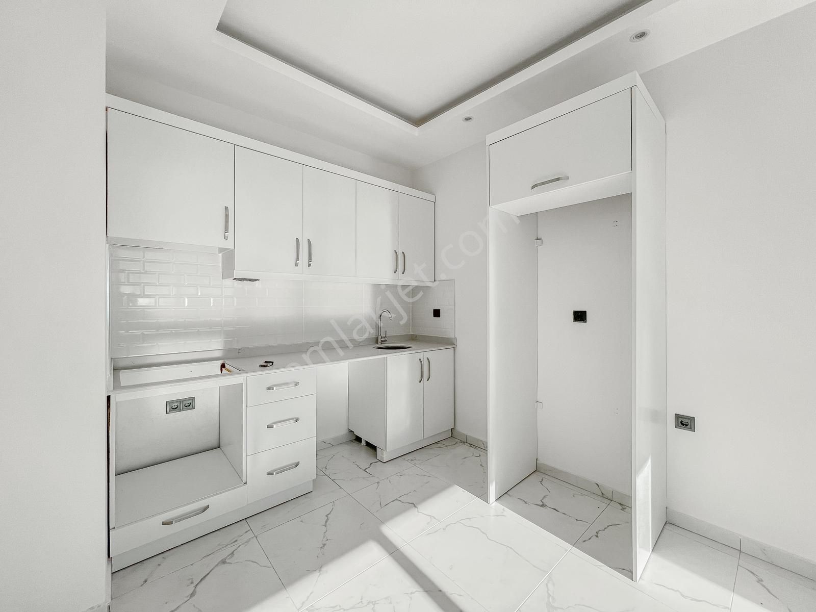 Alanya Mahmutlar 1+1 55m2 Full Aktiviteli Yüksek Kat Daire - Görsel 28