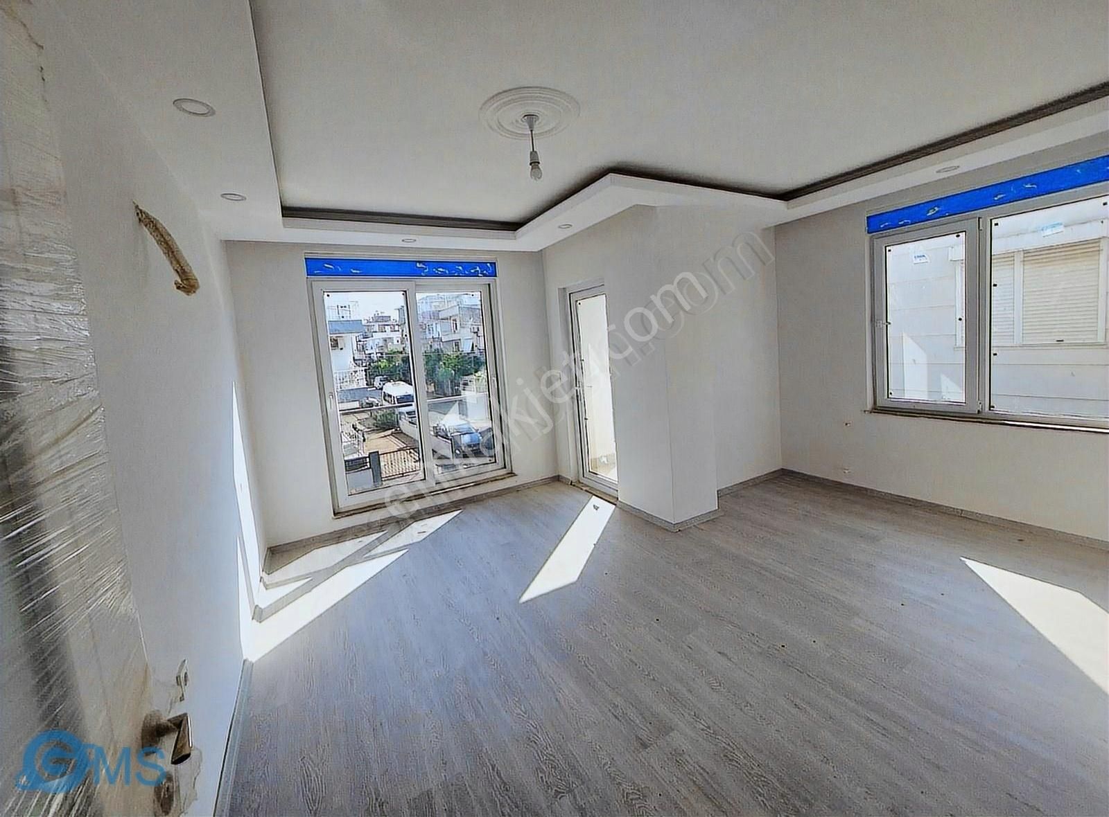 Hüsnükarakaş Mahallesinde 1.katta 2+1 90m² Sıfır Daire - Görsel 9