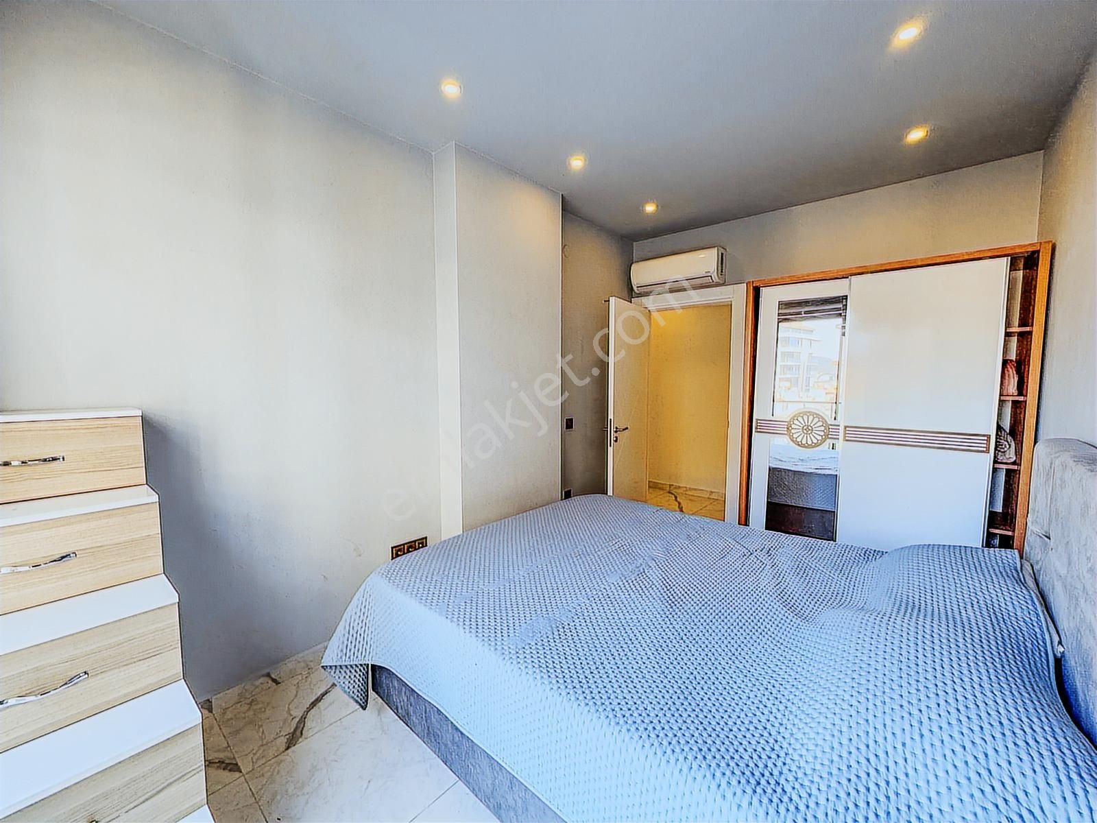 Alanya Merkezde 3+1 İkamete Uygun Düz Ayak Ayrı Mutfak!! - Görsel 15