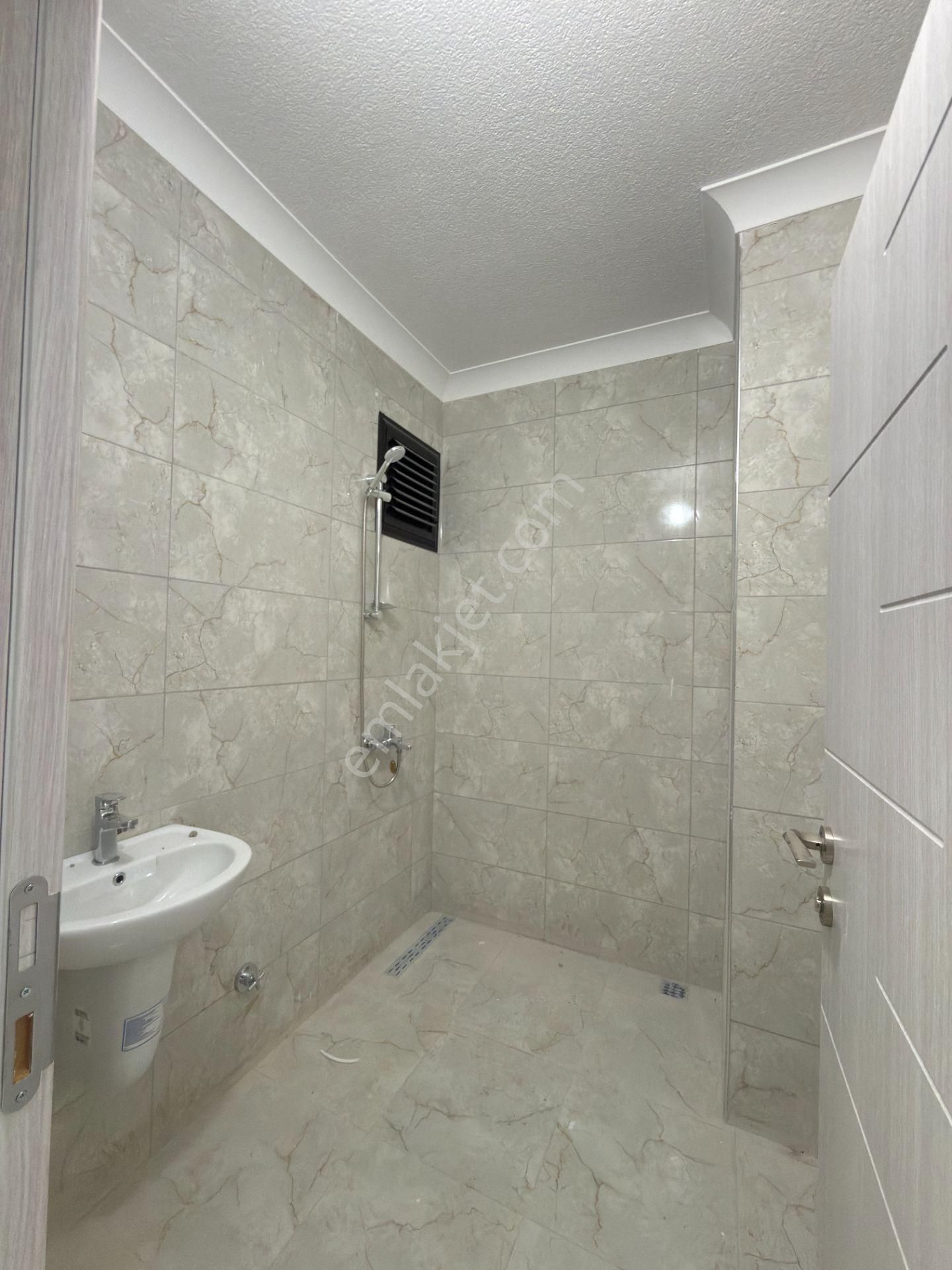 Trabzon Ortahisar Serra Park'ta Kiralık Sıfır Daire. - Görsel 18