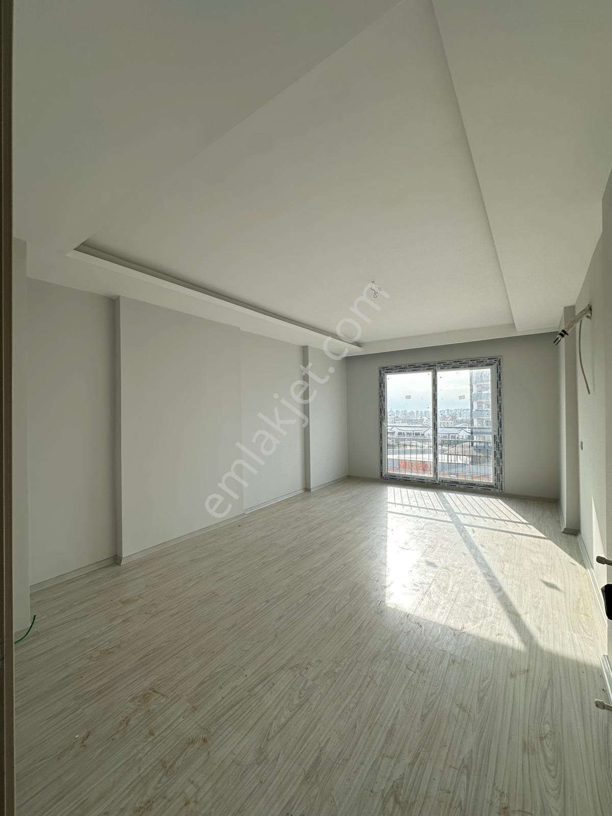 Çınarlıda Bulvar Üstü Ultra Lüks 3+1 Kombili Kiralık Daire - Görsel 10