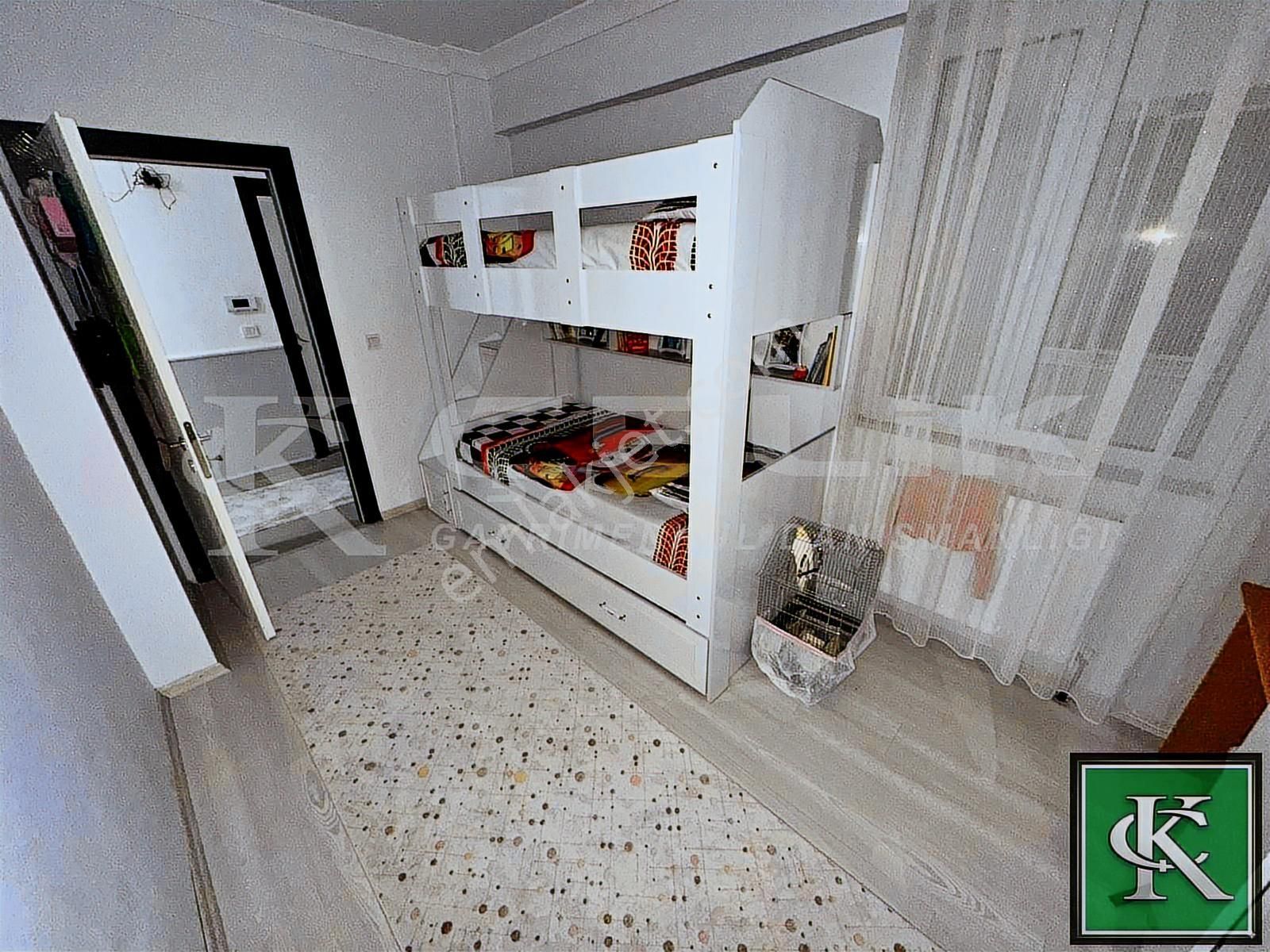 Çelik Emlaktan Özel Tasarım 2+1 Bahçeli Fırsat Satılık Daire - Görsel 35