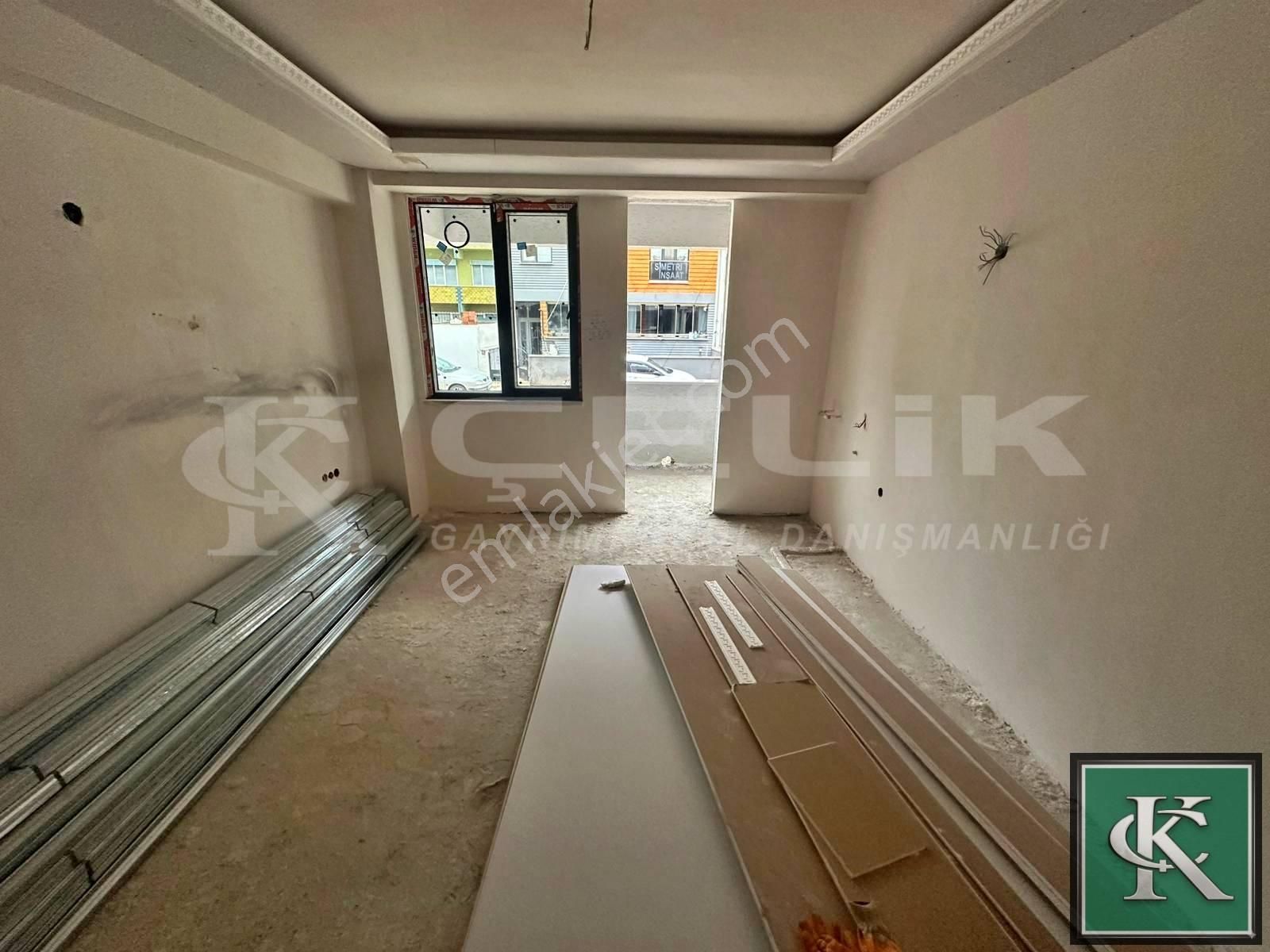 Çelik Emlaktan 1+1 Ön Cephe Yatırımlık Fırsat Satılık Daire - Görsel 13