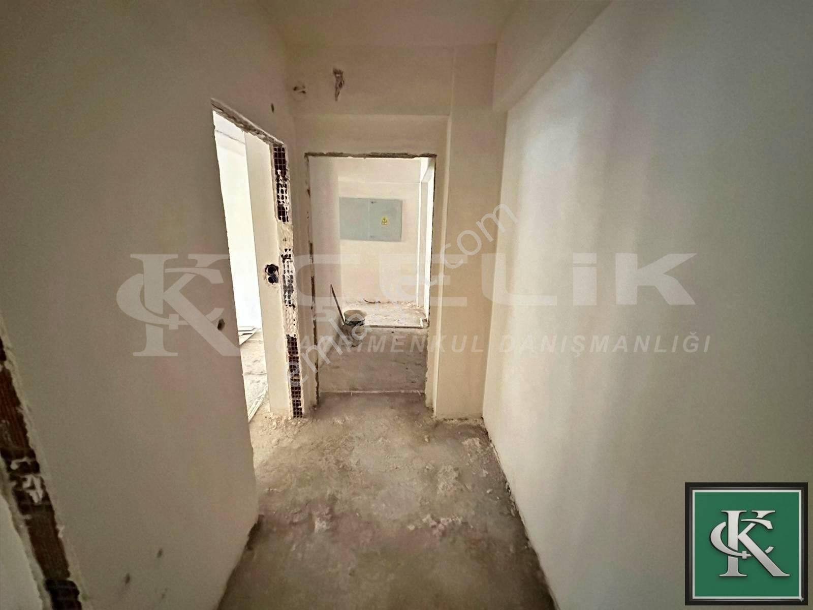 Çelik Emlaktan 1+1 Ön Cephe Yatırımlık Fırsat Satılık Daire - Görsel 12