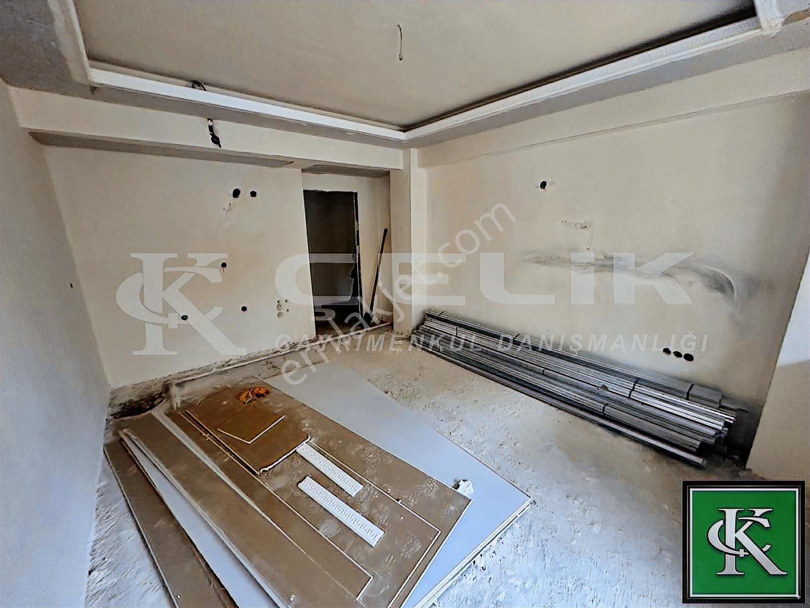 Çelik Emlaktan 1+1 Ön Cephe Yatırımlık Fırsat Satılık Daire - Görsel 17