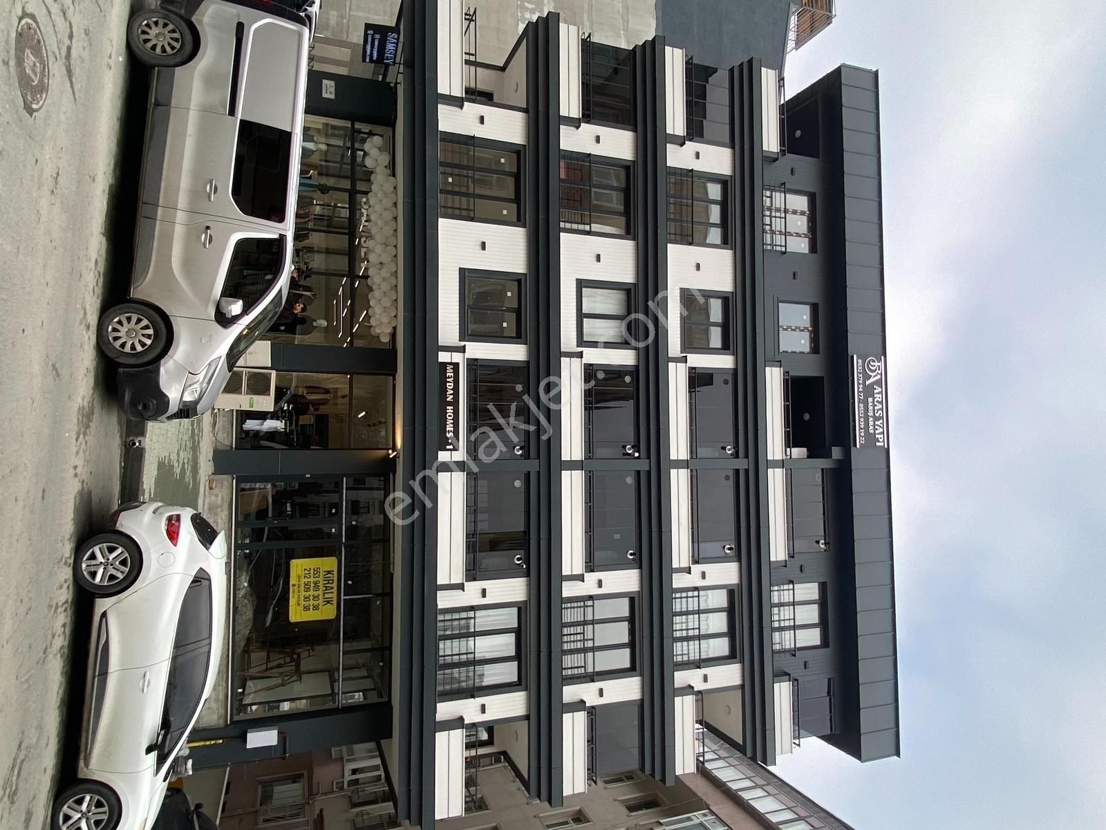 Lidya Emlak'tan 150m2 Merkezi Konum Sıfır Bina Depolu Dükkan