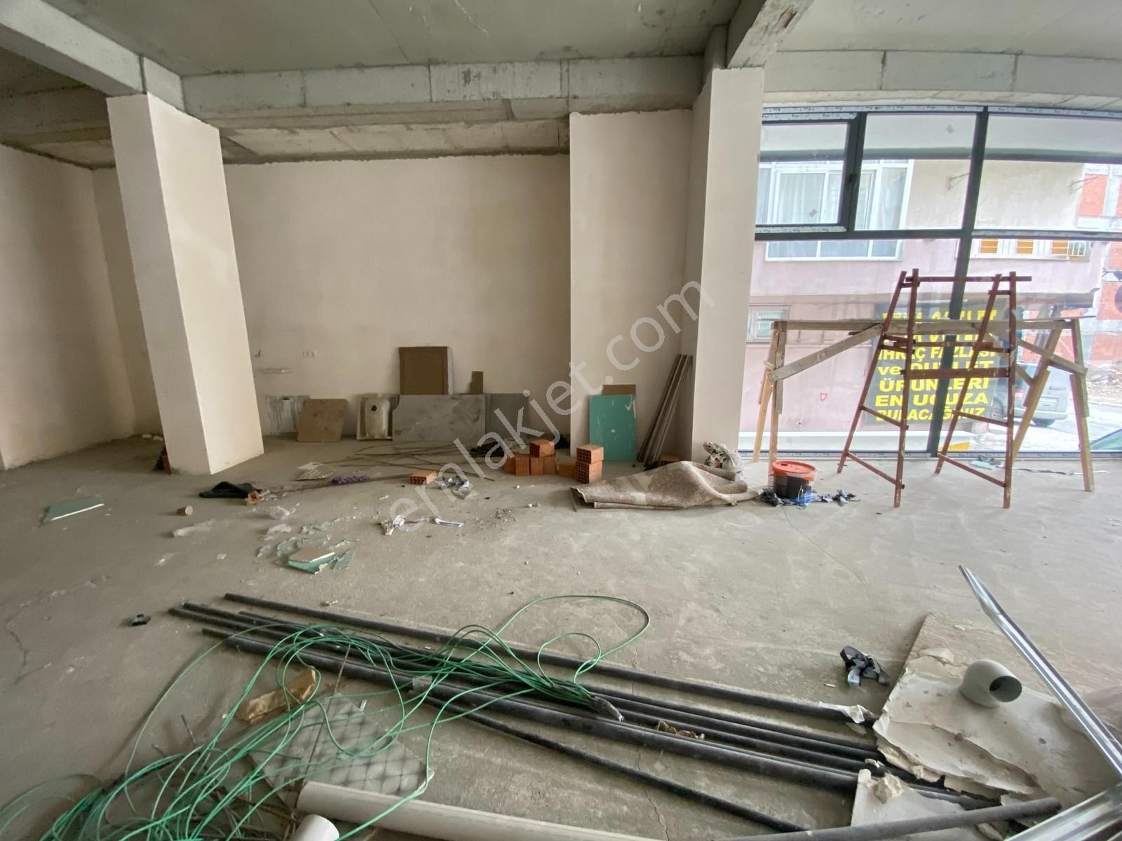 Lidya Emlak'tan 150m2 Merkezi Konum Sıfır Bina Depolu Dükkan - Görsel 18