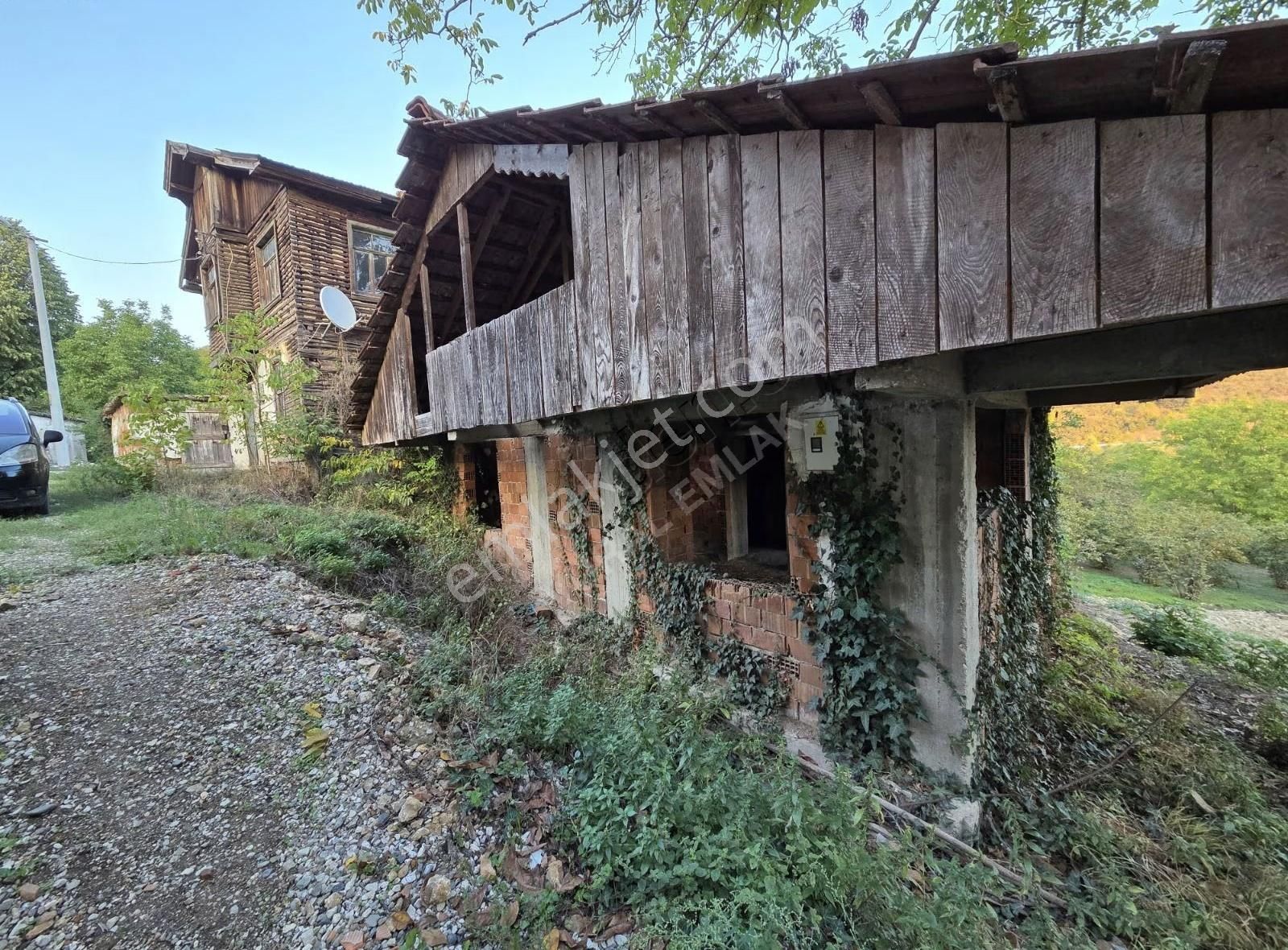 Vural Emlaktan Doğanın Kalbinde 2 Adet Müstakil Ev - Görsel 2