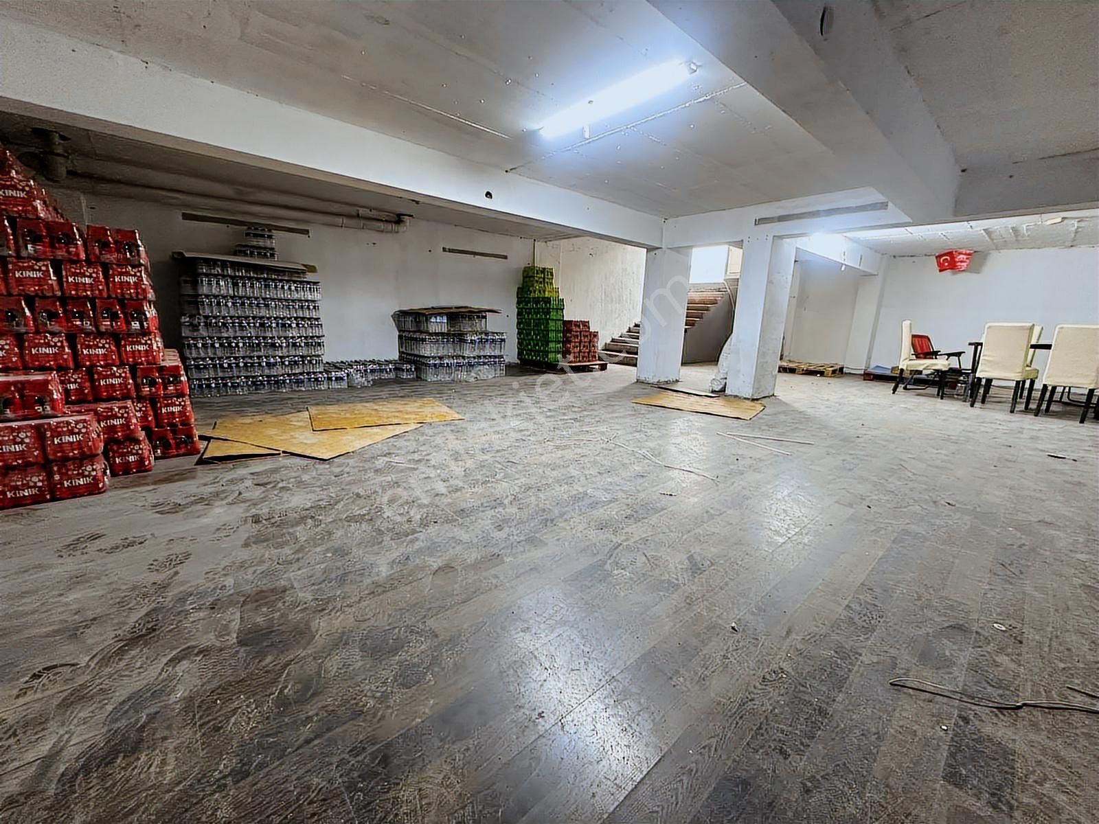 Kiralık 126 M² Kullanıma Hazır - Depo - İmalathane - Görsel 3