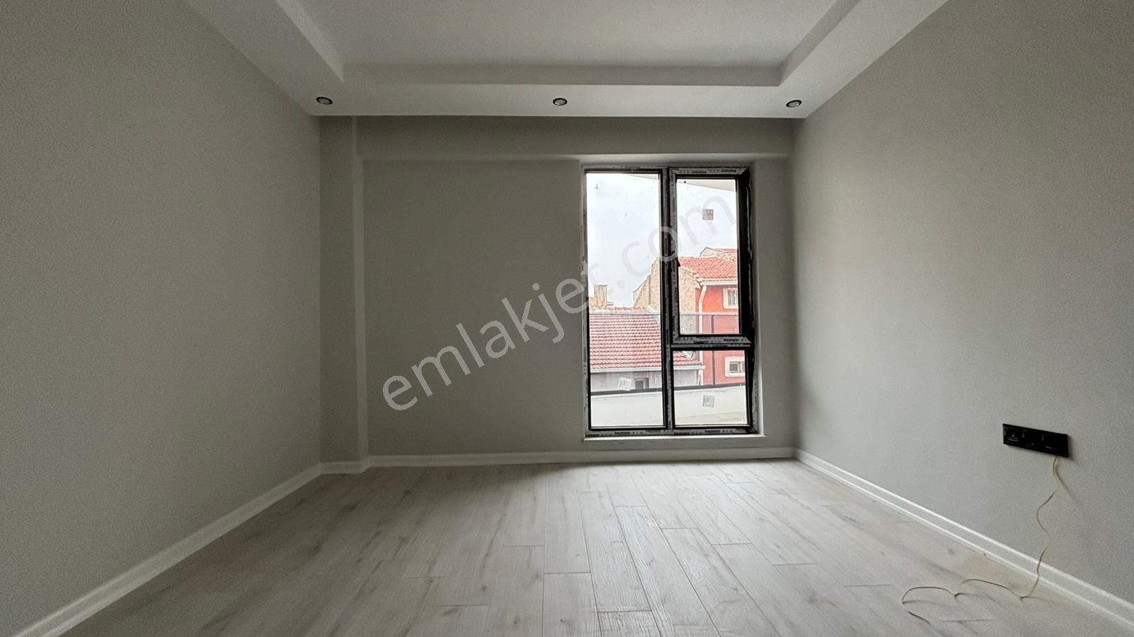 Recep Ümit Emlak'tan Şirintepe Yaylapınar Caddesi Yakını Satılık Lüks 2+0 Daireler Nü - Görsel 5