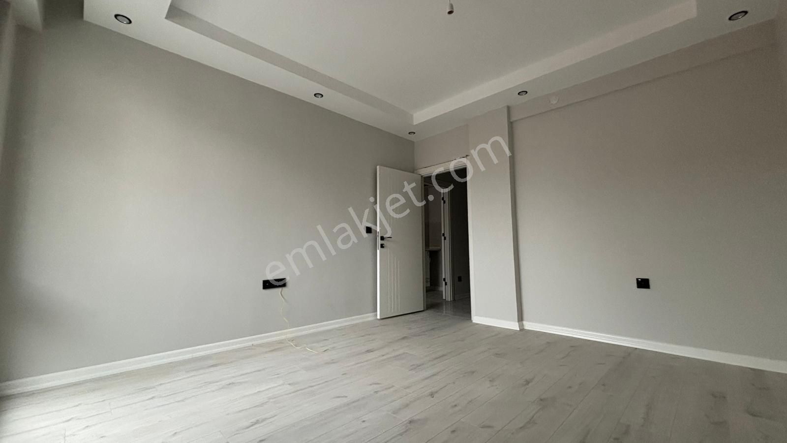 Recep Ümit Emlak'tan Şirintepe Yaylapınar Caddesi Yakını Satılık Lüks 2+0 Daireler Nü - Görsel 3