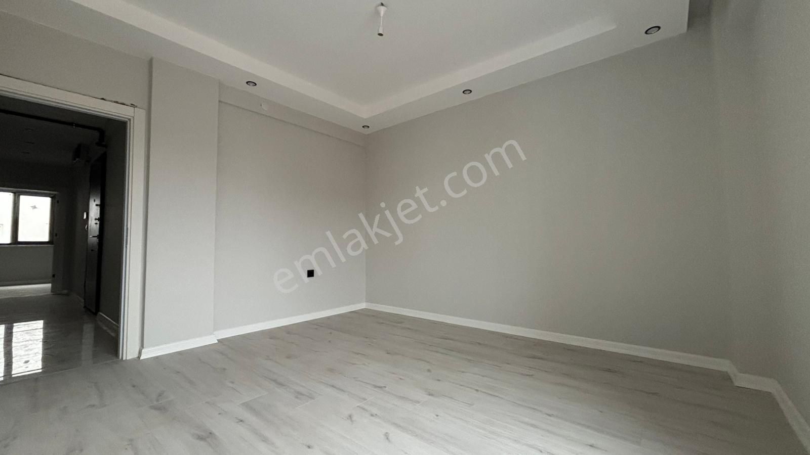 Recep Ümit Emlak'tan Şirintepe Yaylapınar Caddesi Yakını Satılık Lüks 2+0 Daireler Nü - Görsel 4