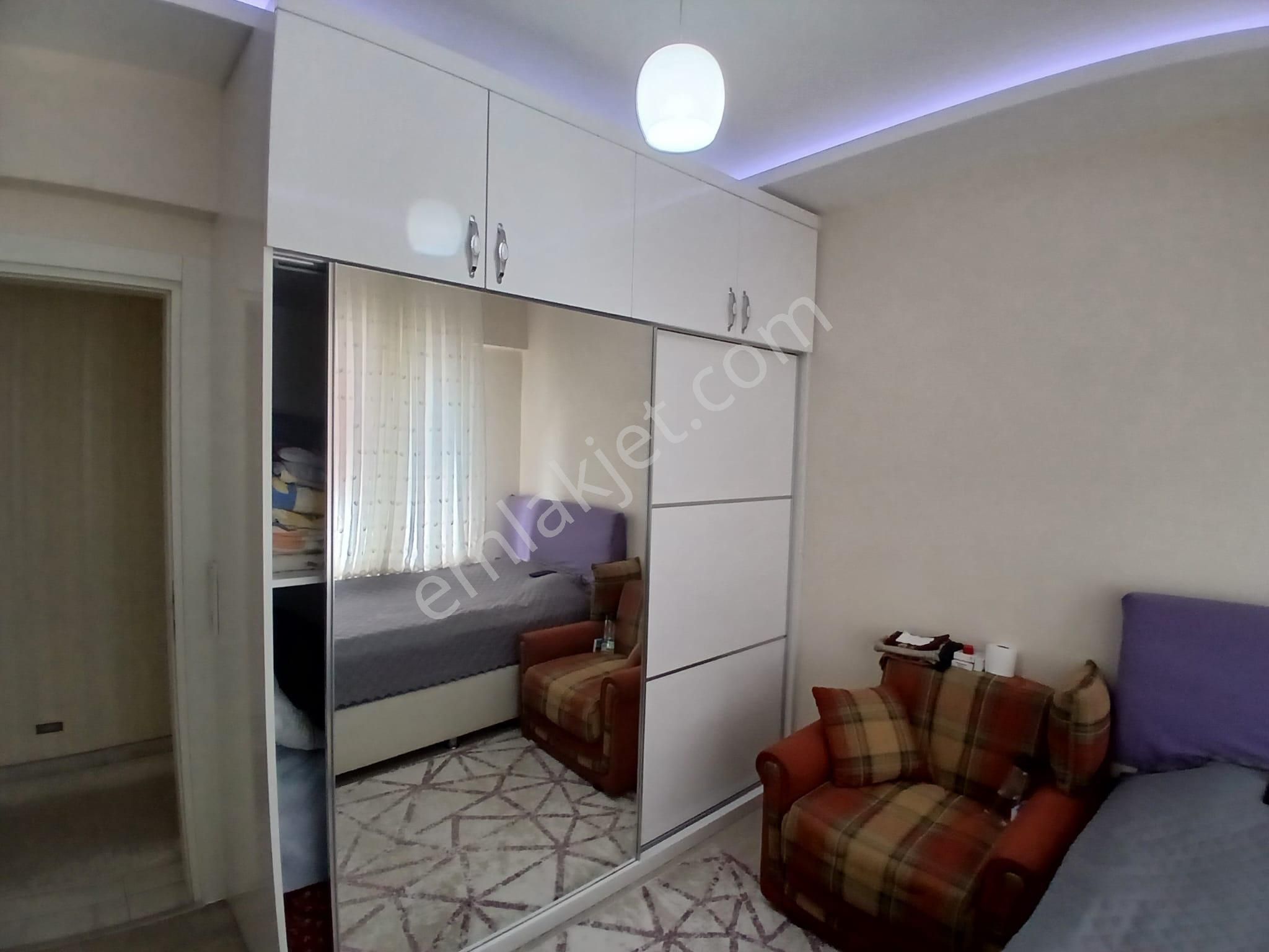 Akçay Emlak'tan Akşehir Gazi Mahallesinde Yerden Isıtma Asansörlü Satılık 3+1 Daire - Görsel 12