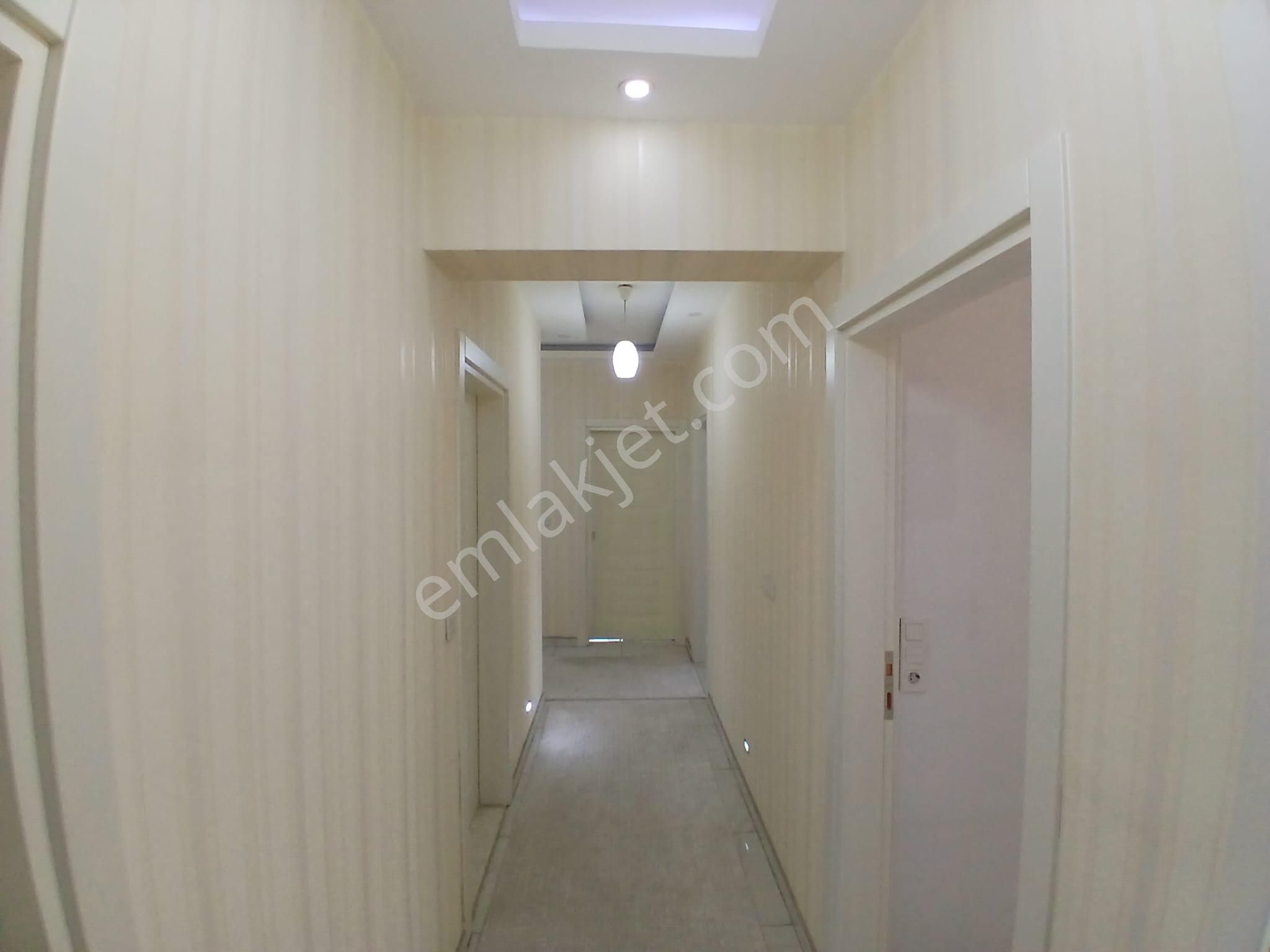 Akçay Emlak'tan Akşehir Gazi Mahallesinde Yerden Isıtma Asansörlü Satılık 3+1 Daire - Görsel 21