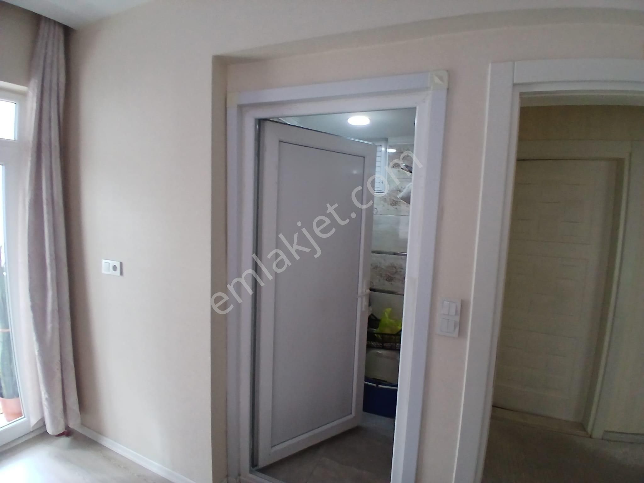 Akçay Emlak'tan Akşehir Gazi Mahallesinde Yerden Isıtma Asansörlü Satılık 3+1 Daire - Görsel 10