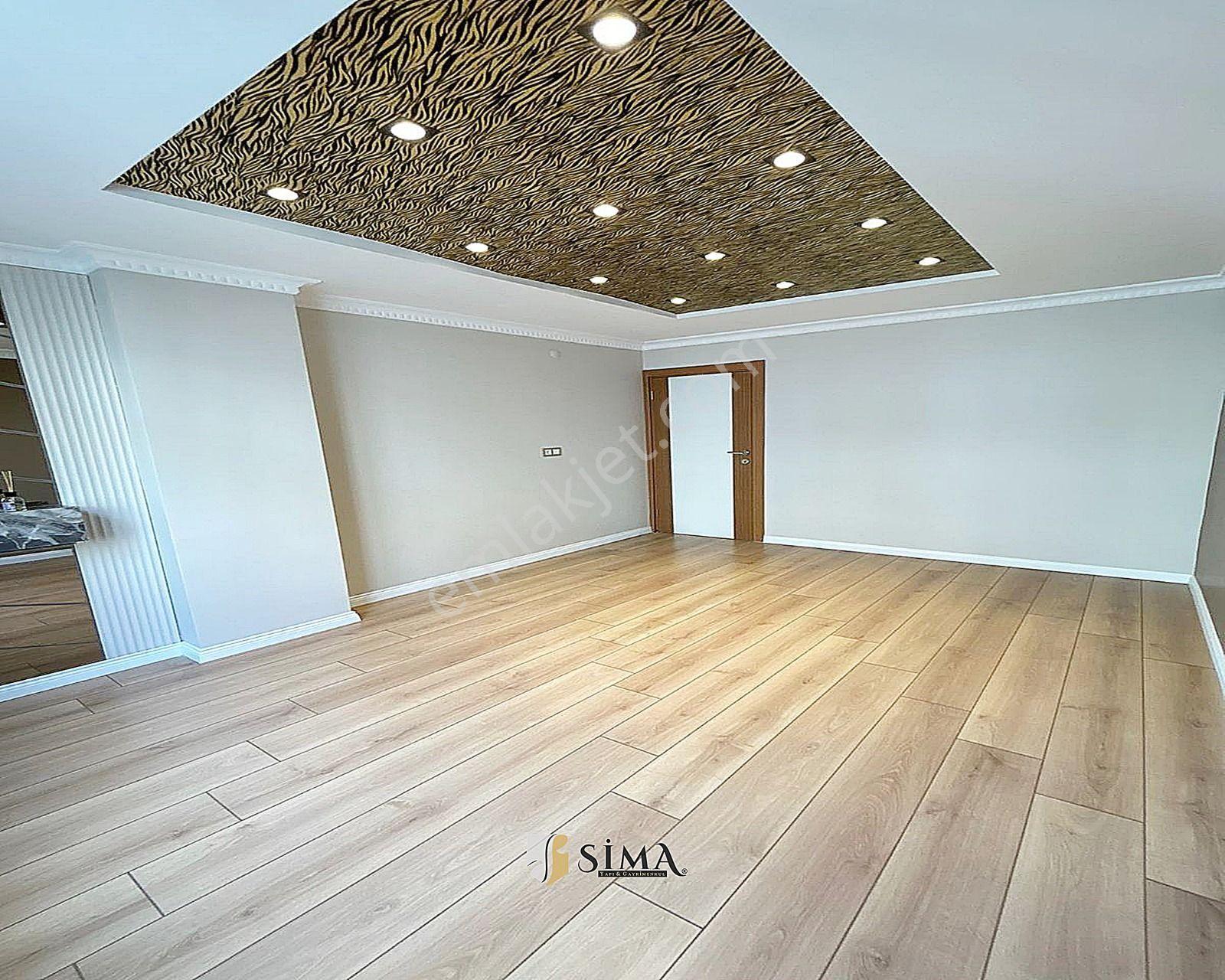 Metrobüse Ve Ana Caddeye Yakın Full Dekorlu 2+1 Balkonlu Satılık Daire - Görsel 19