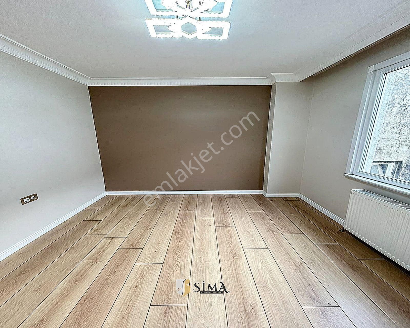 Metrobüse Ve Ana Caddeye Yakın Full Dekorlu 2+1 Balkonlu Satılık Daire - Görsel 6