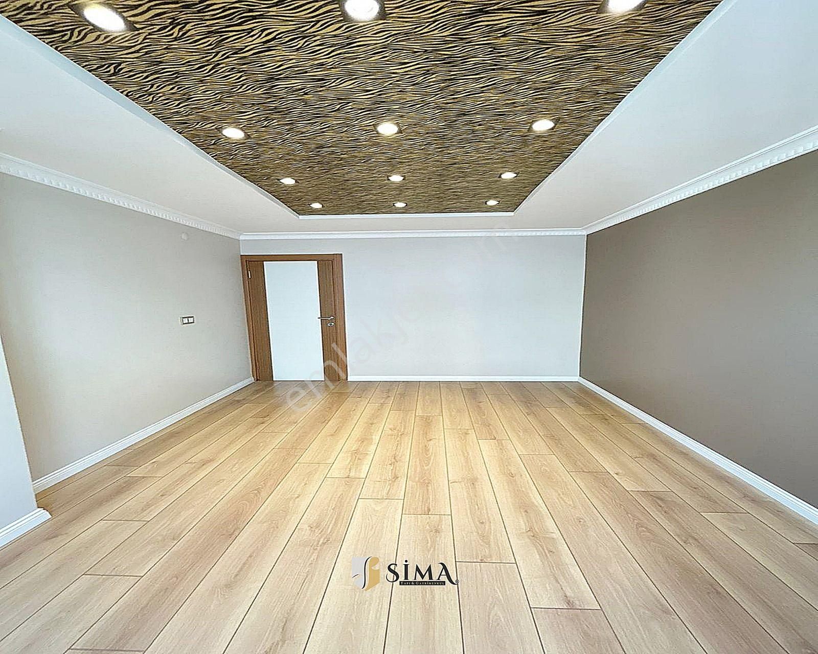 Metrobüse Ve Ana Caddeye Yakın Full Dekorlu 2+1 Balkonlu Satılık Daire - Görsel 24