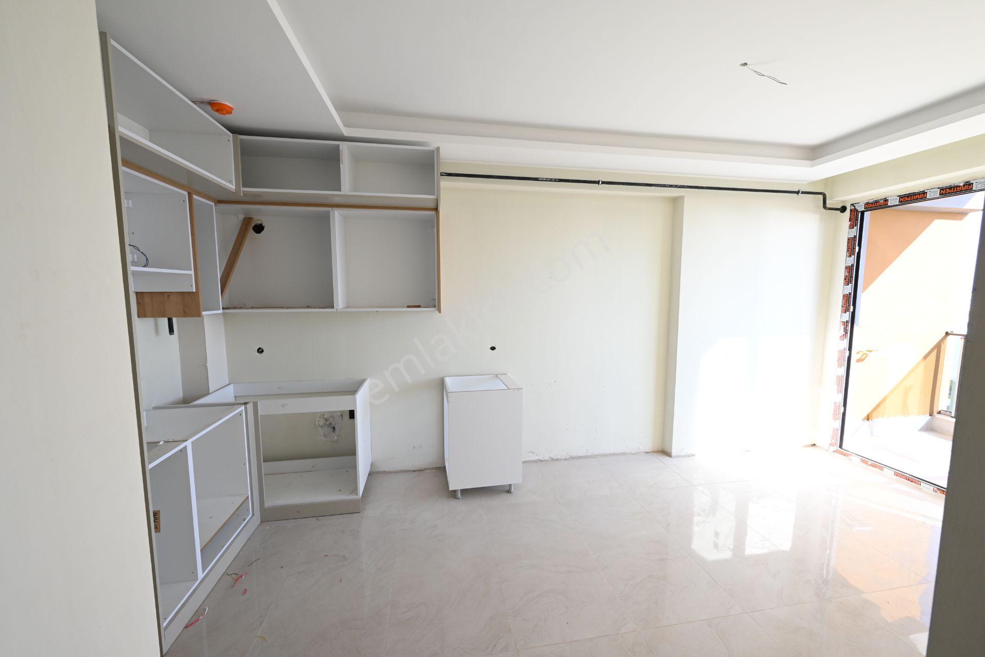 Üstünkent'ten Çeşmeli'de Satılık Deniz Manzaralı 1+1 Sıfır Daire - Görsel 6