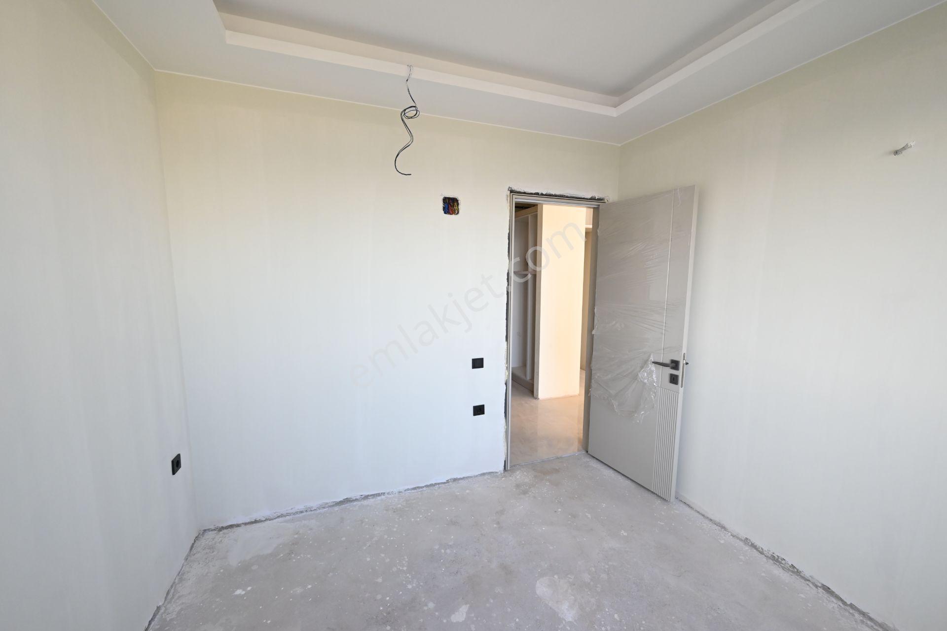 Üstünkent'ten Çeşmeli'de Satılık Deniz Manzaralı 1+1 Sıfır Daire - Görsel 10