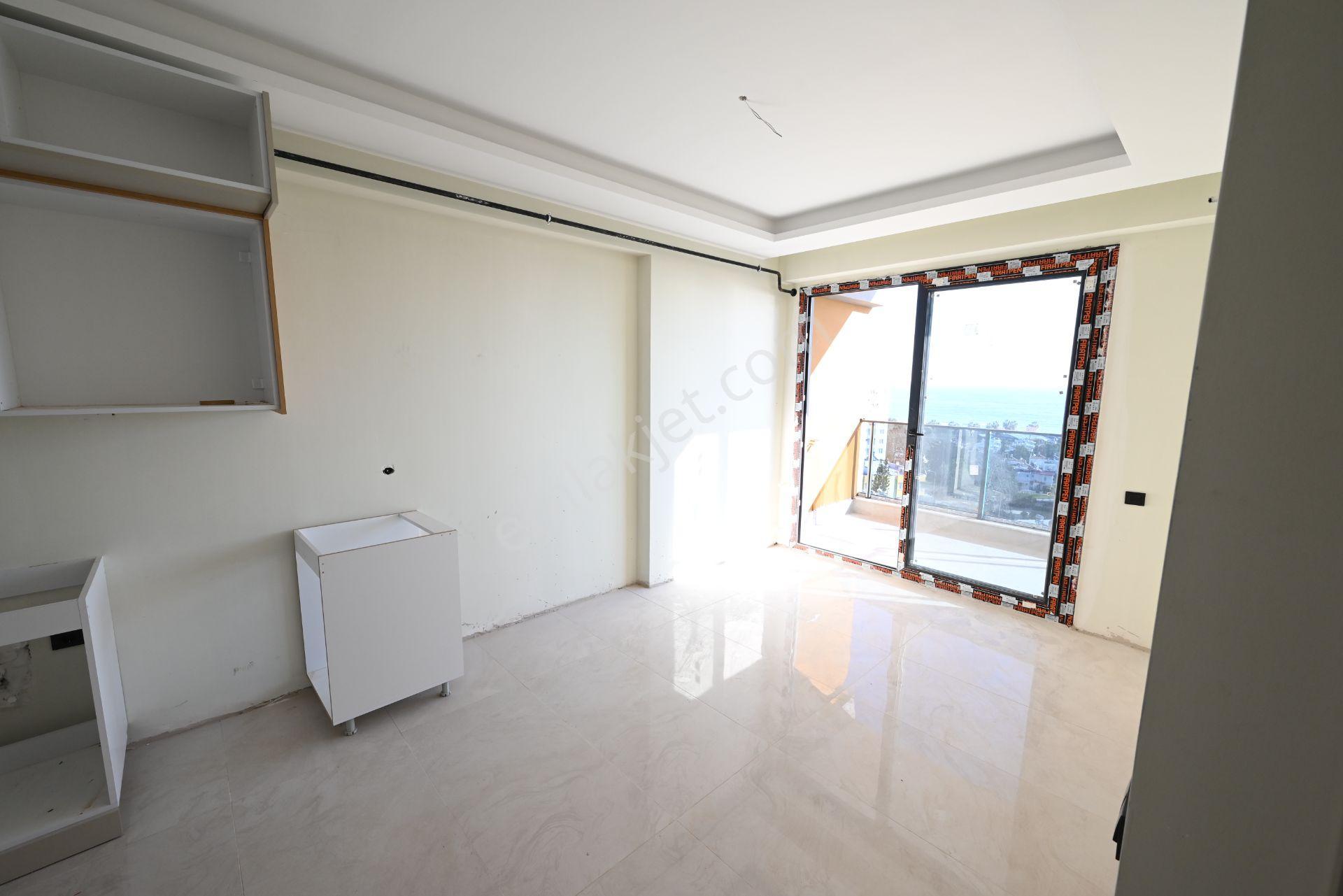 Üstünkent'ten Çeşmeli'de Satılık Deniz Manzaralı 1+1 Sıfır Daire - Görsel 7