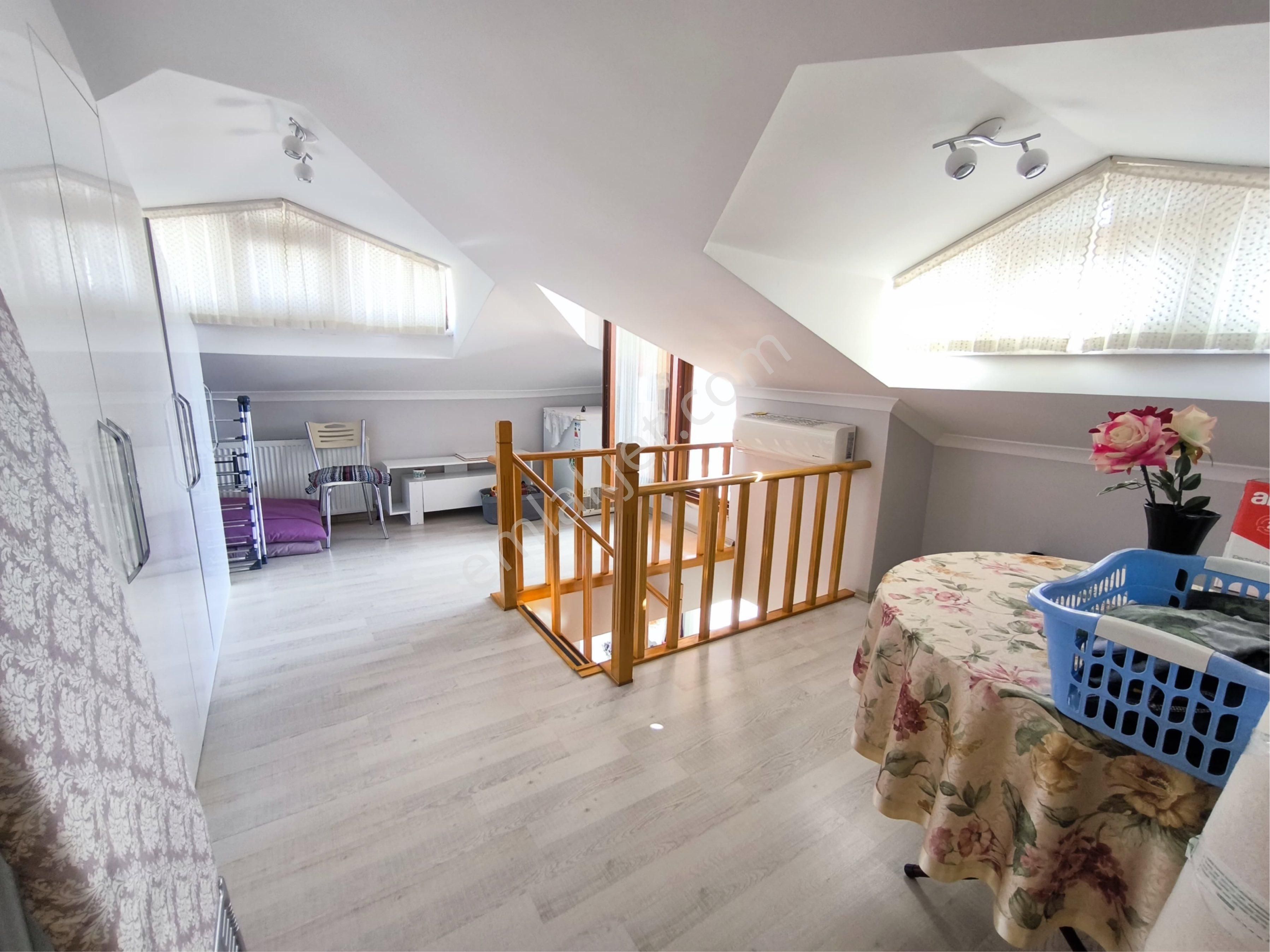 Ümraniye Çarşıya Yakın 3+2 İskanlı Teraslı Çift Giriş Dublkes - Görsel 4