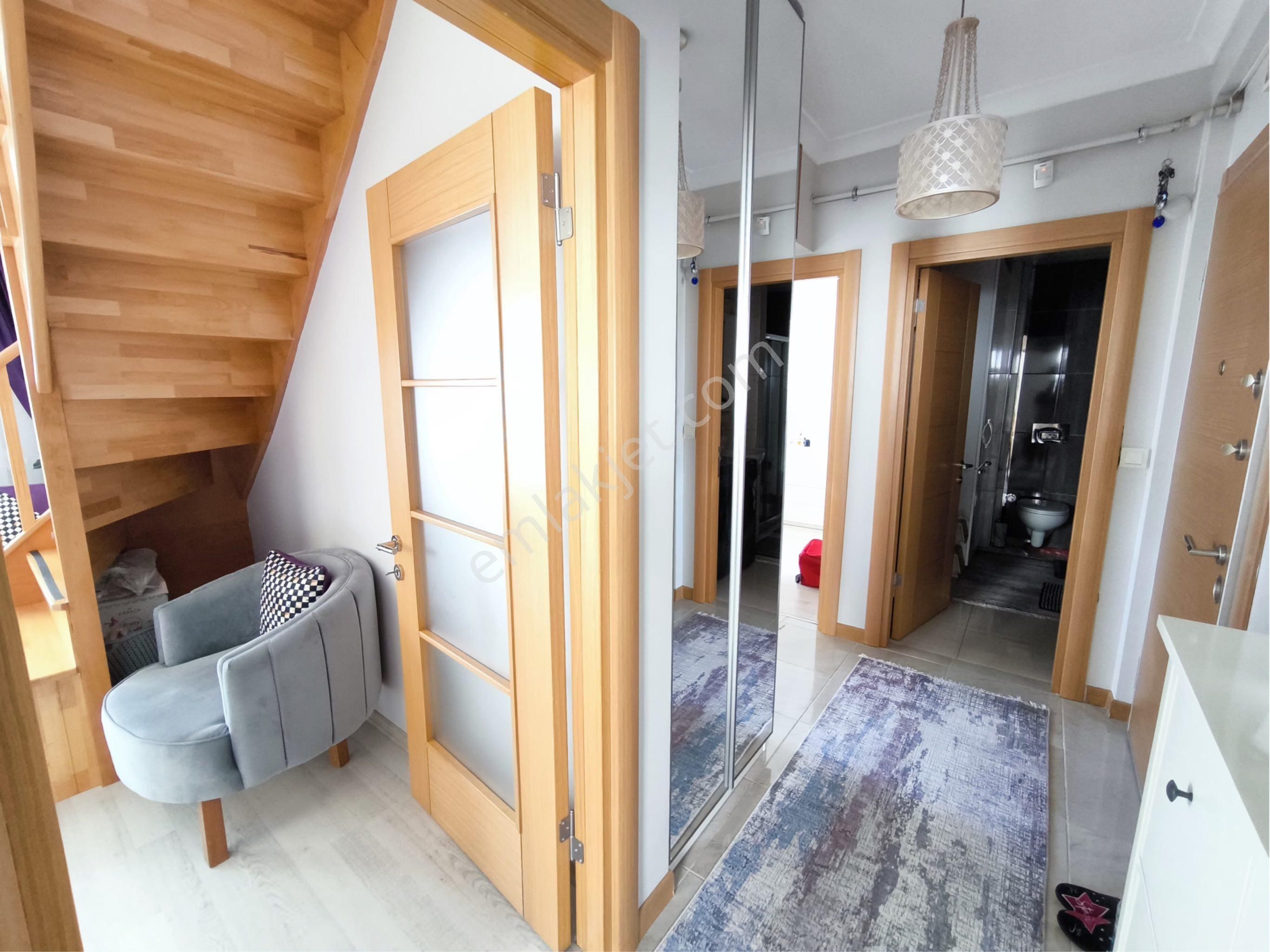 Ümraniye Çarşıya Yakın 3+2 İskanlı Teraslı Çift Giriş Dublkes - Görsel 10