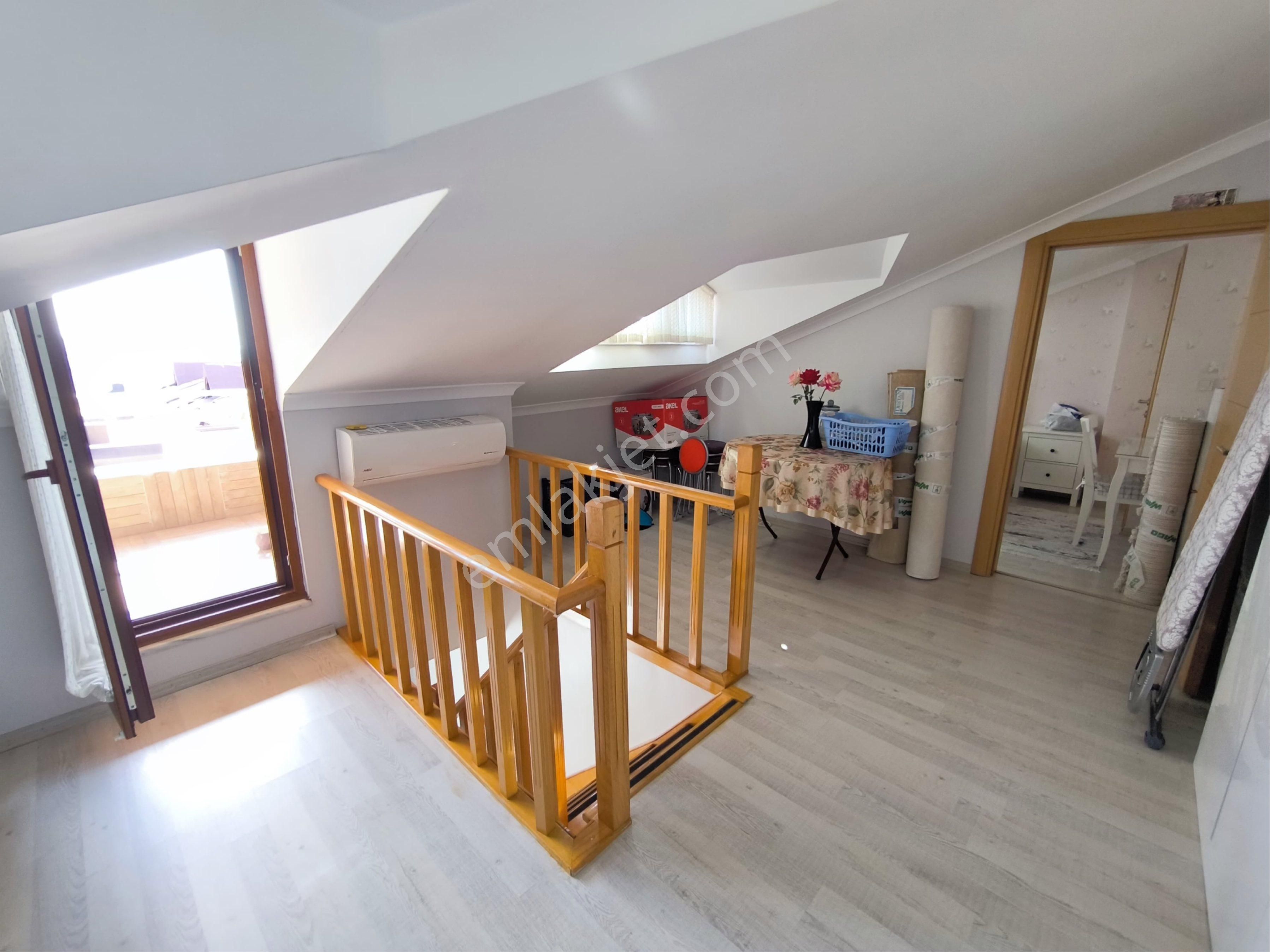 Ümraniye Çarşıya Yakın 3+2 İskanlı Teraslı Çift Giriş Dublkes - Görsel 18