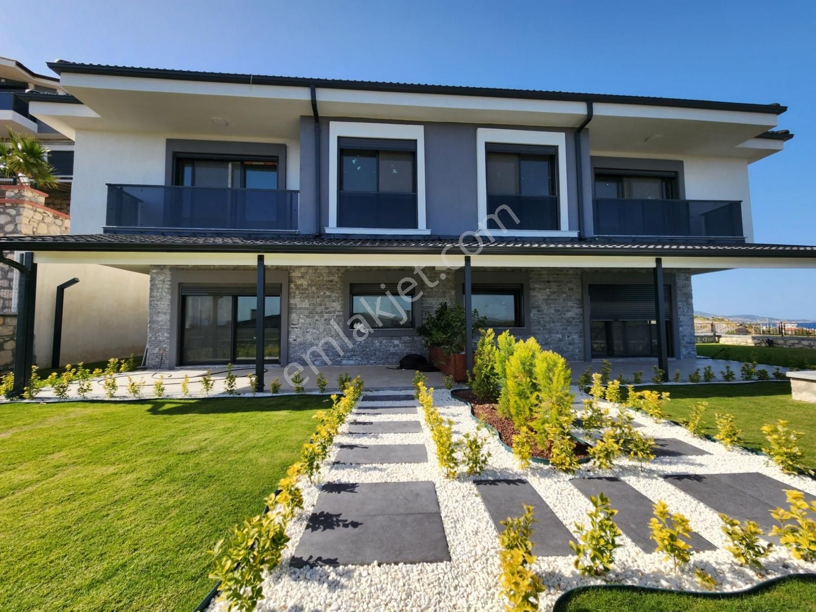 Panoramik Deniz Manzaralı Havuzlu Butik Sitede Satılık Villalar - Görsel 5