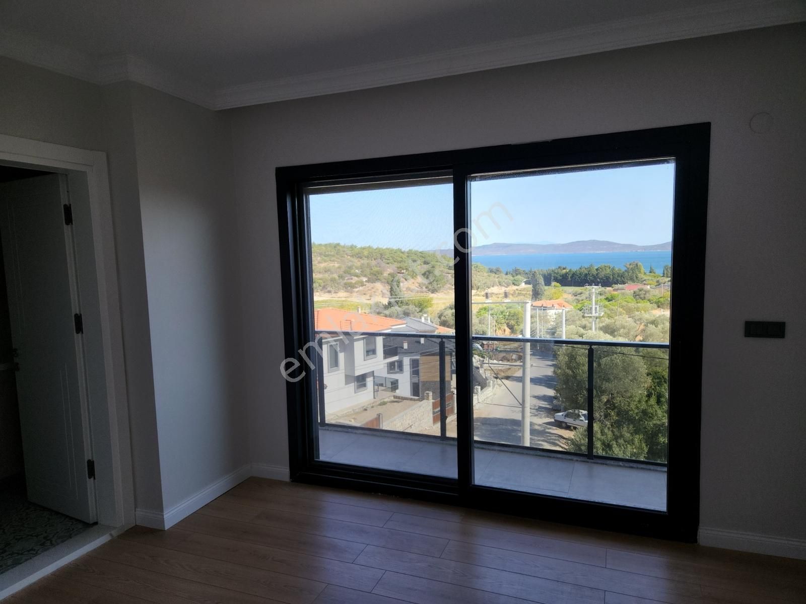 Panoramik Deniz Manzaralı Havuzlu Butik Sitede Satılık Villalar - Görsel 14