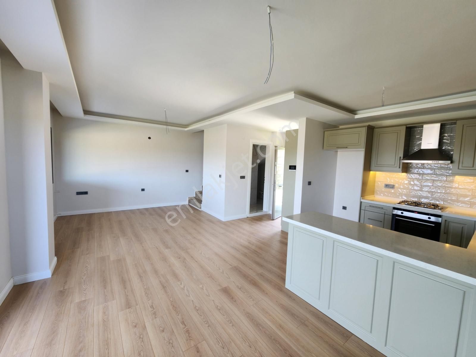 Panoramik Deniz Manzaralı Havuzlu Butik Sitede Satılık Villalar - Görsel 27