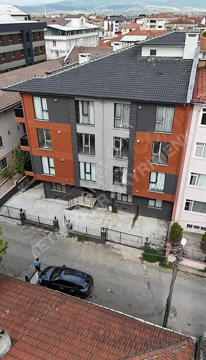 Kültür Mahallesinde Eşyalı Satılık 1+1 Daire - Görsel 2