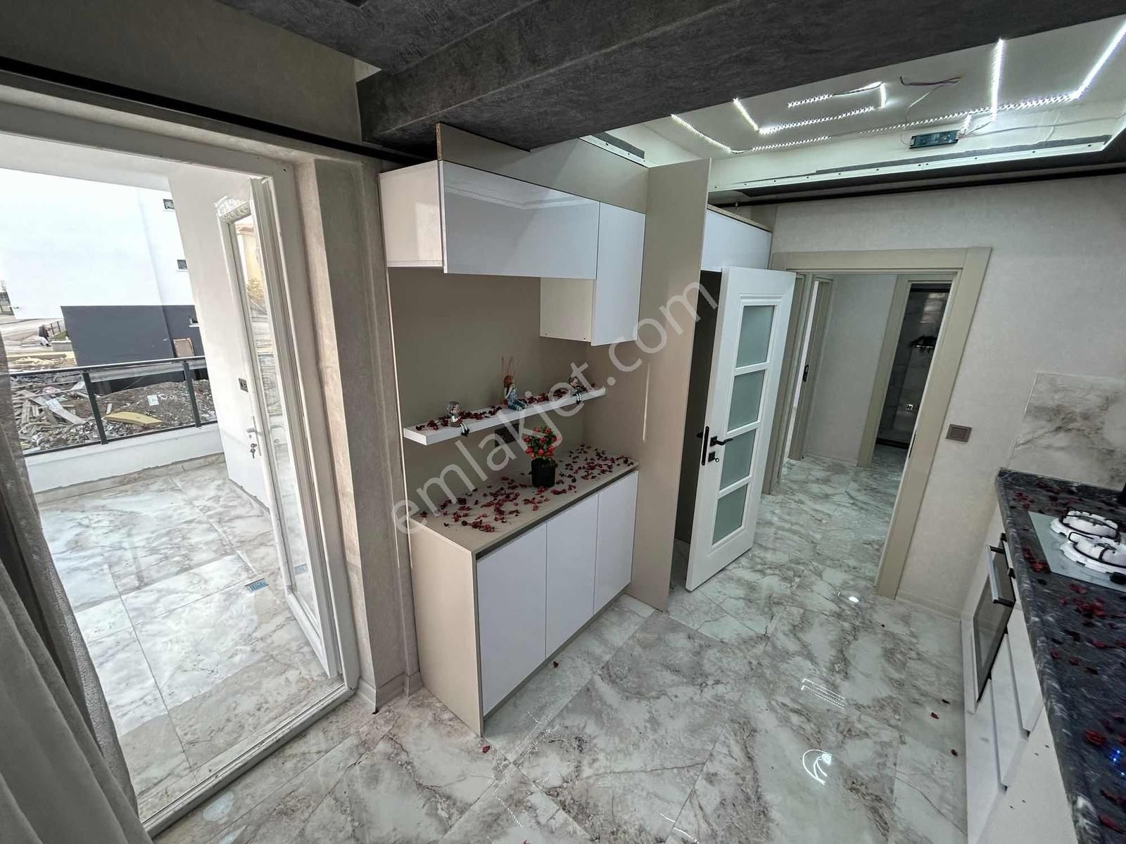 New Kent'den Ara Katta Sıfır Full Yapılı 2+1 Cadde Üzerind Daire - Görsel 25