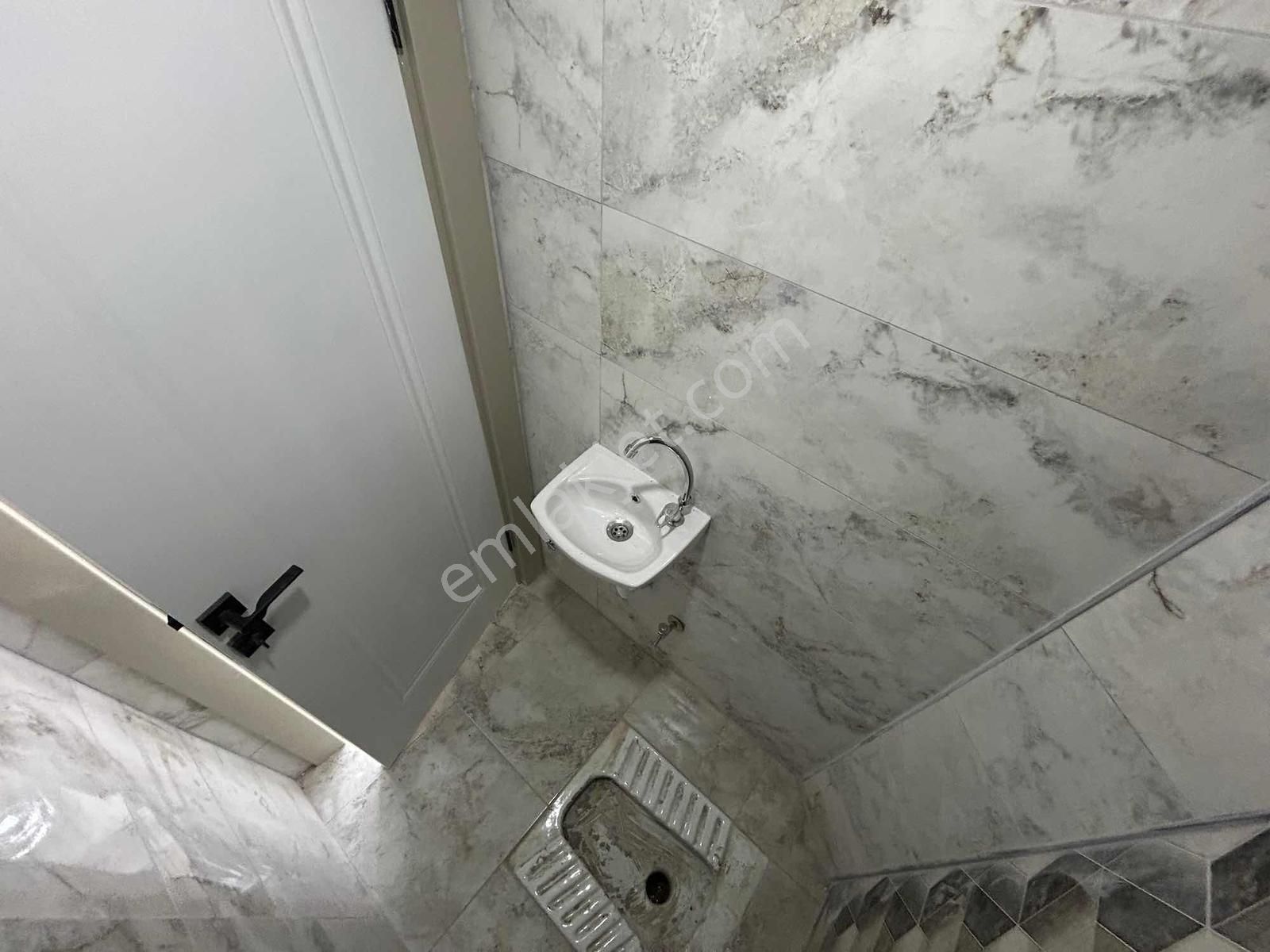 New Kent'den Ara Katta Sıfır Full Yapılı 2+1 Cadde Üzerind Daire - Görsel 27