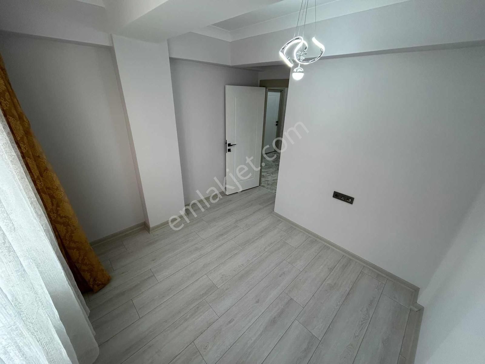 New Kent'den Ara Katta Sıfır Full Yapılı 2+1 Cadde Üzerind Daire - Görsel 33