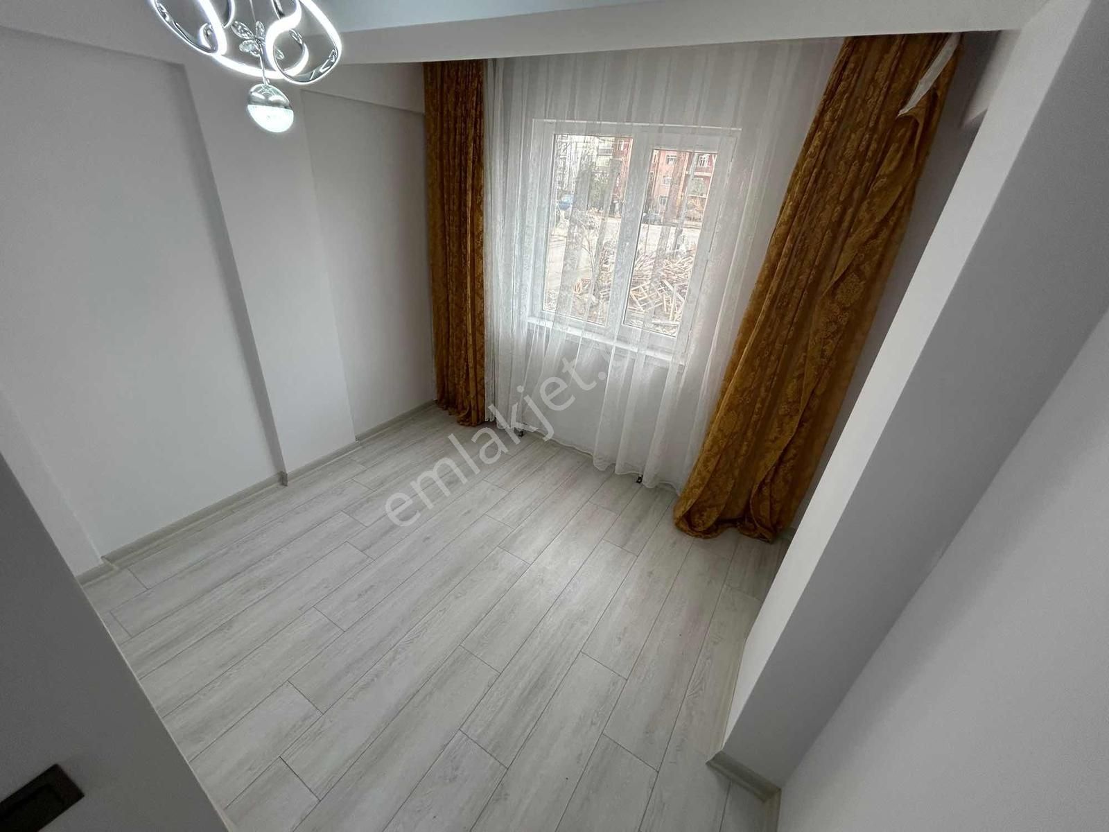 New Kent'den Ara Katta Sıfır Full Yapılı 2+1 Cadde Üzerind Daire - Görsel 19