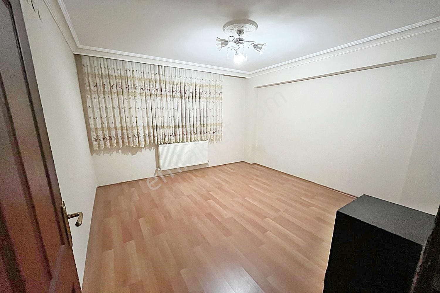 Bademlik'de Ankara Manzaralı 3+1 Ara Katta Kök Tapulu Daire - Görsel 13