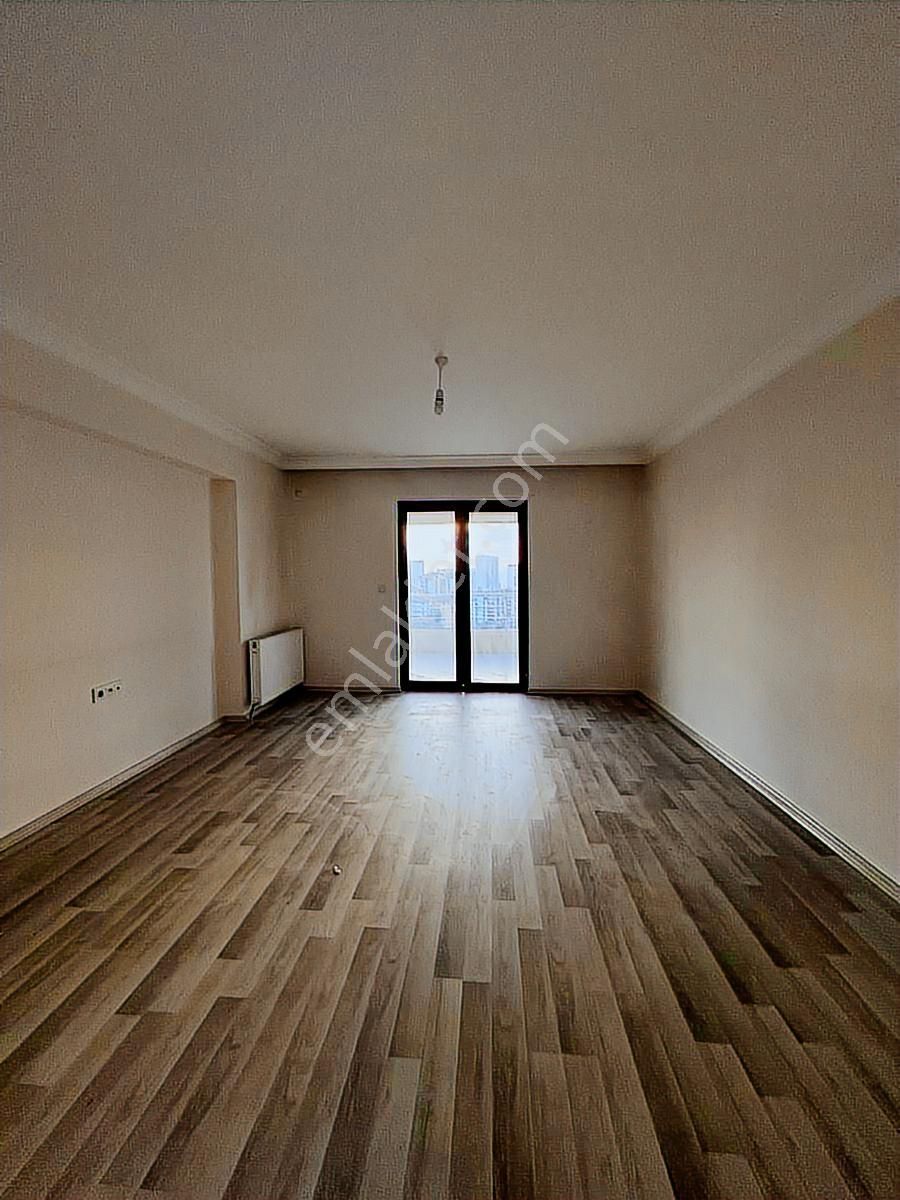 Yetimoğlu Emlak'tan Kiralık Katta 4+1 Site Dairesi - Görsel 24