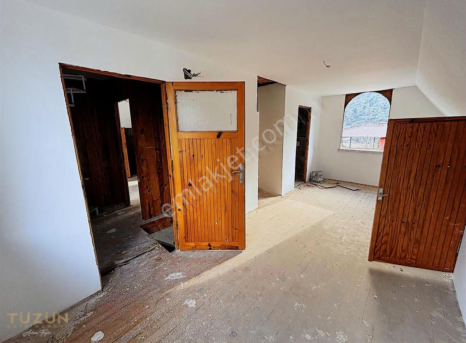 Tüzün'den Bekirlanın'da Tripleks 3+1 Satılık Villa - Görsel 23