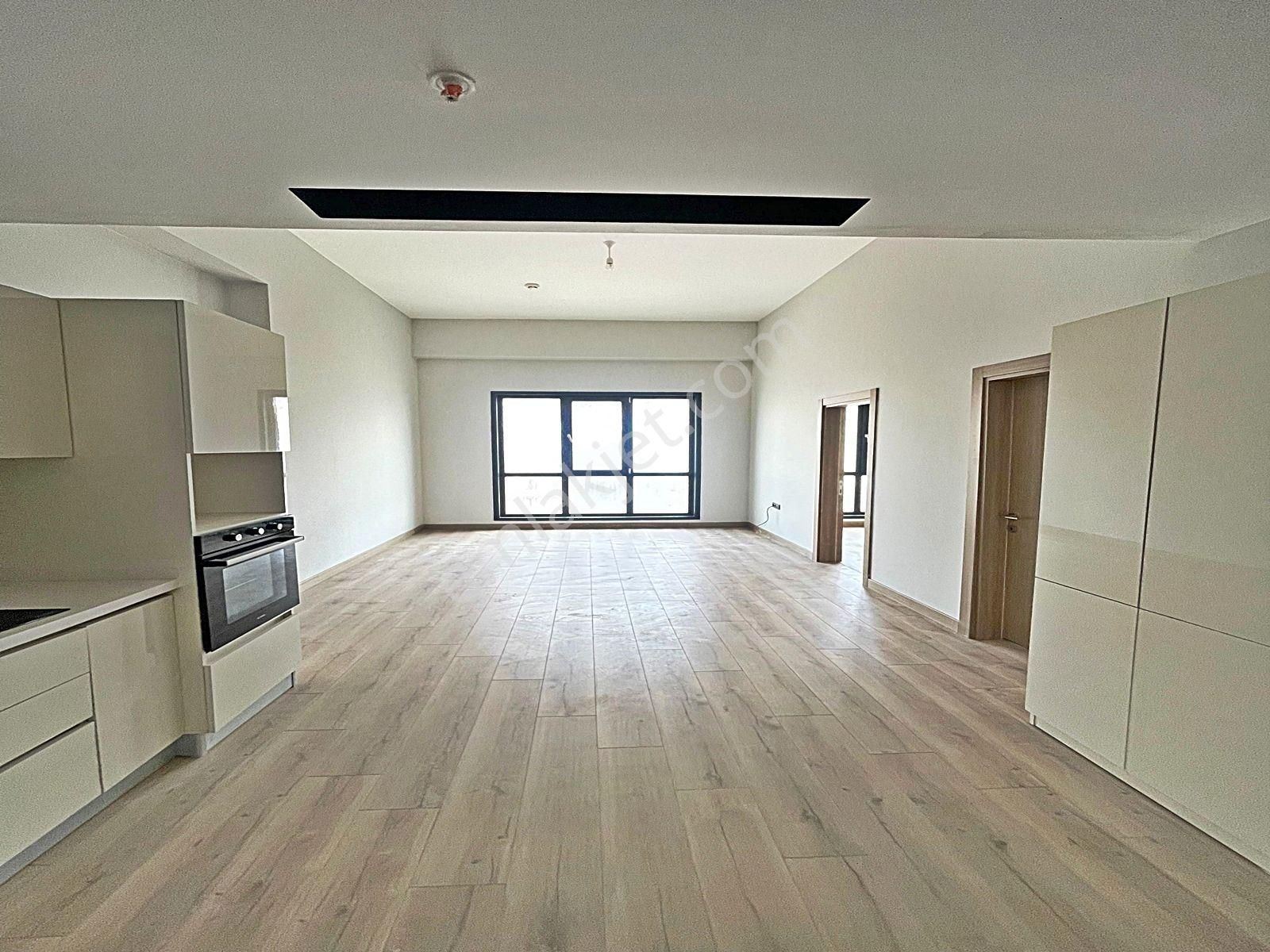 Cadde34 Yapı'dan Havuzlu, Kapalı Otoparklı Site İçerisinde Geniş Metrekarede Satılık Daire!!! - Görsel 18