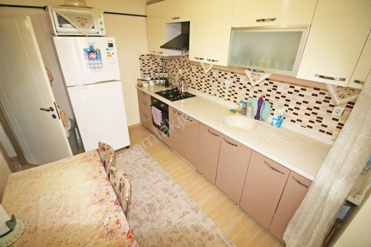 Gamze Emlak'tan Tandoğan'da^asansörlü^full Yapılı Altta Daire! - Görsel 3