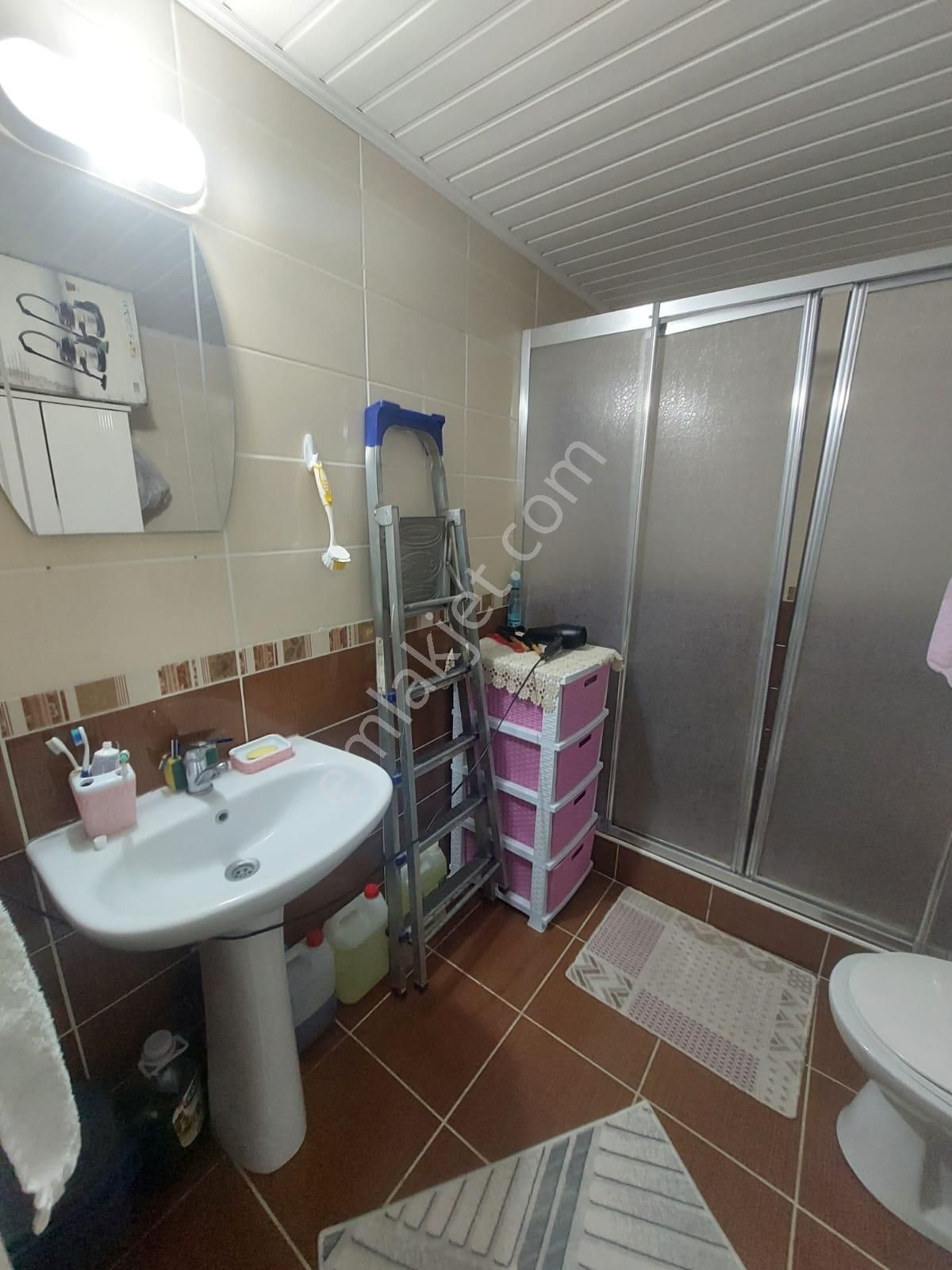 Selanik'ten Genç Binada 3+1 Kapalı Mutfak Her Kat Tek Daire - Görsel 30