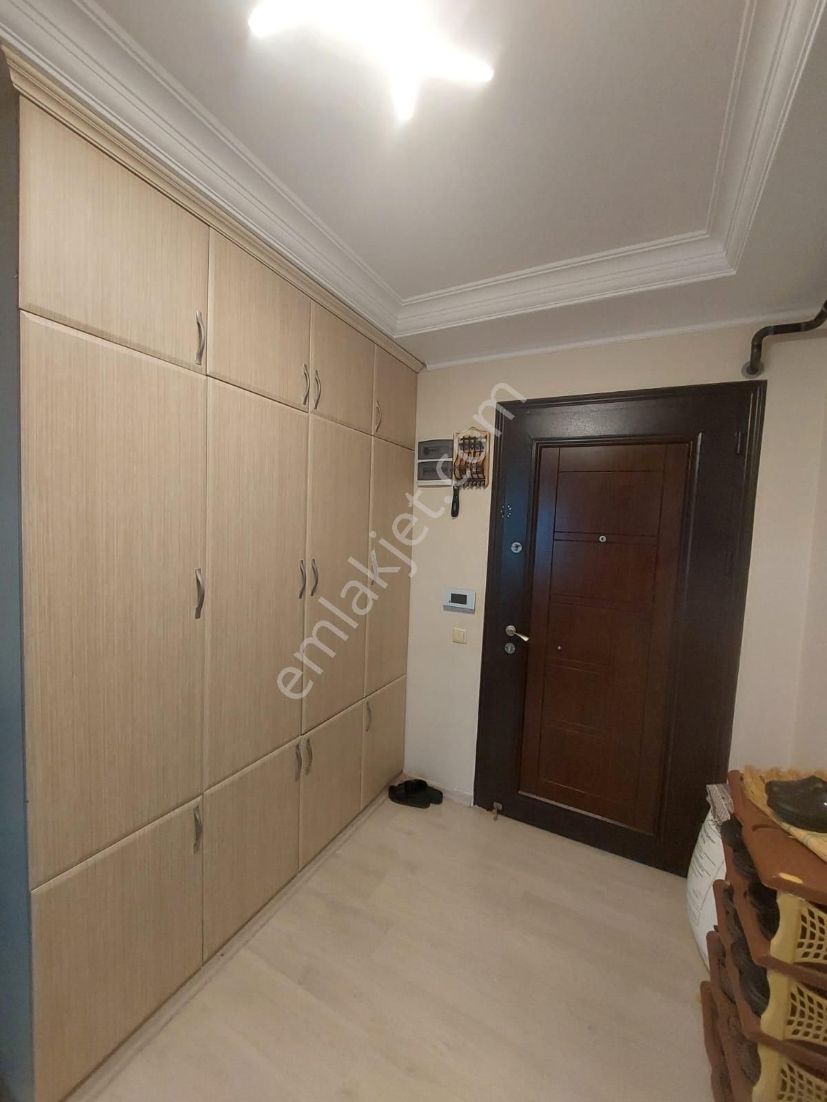 Selanik'ten Genç Binada 3+1 Kapalı Mutfak Her Kat Tek Daire - Görsel 7