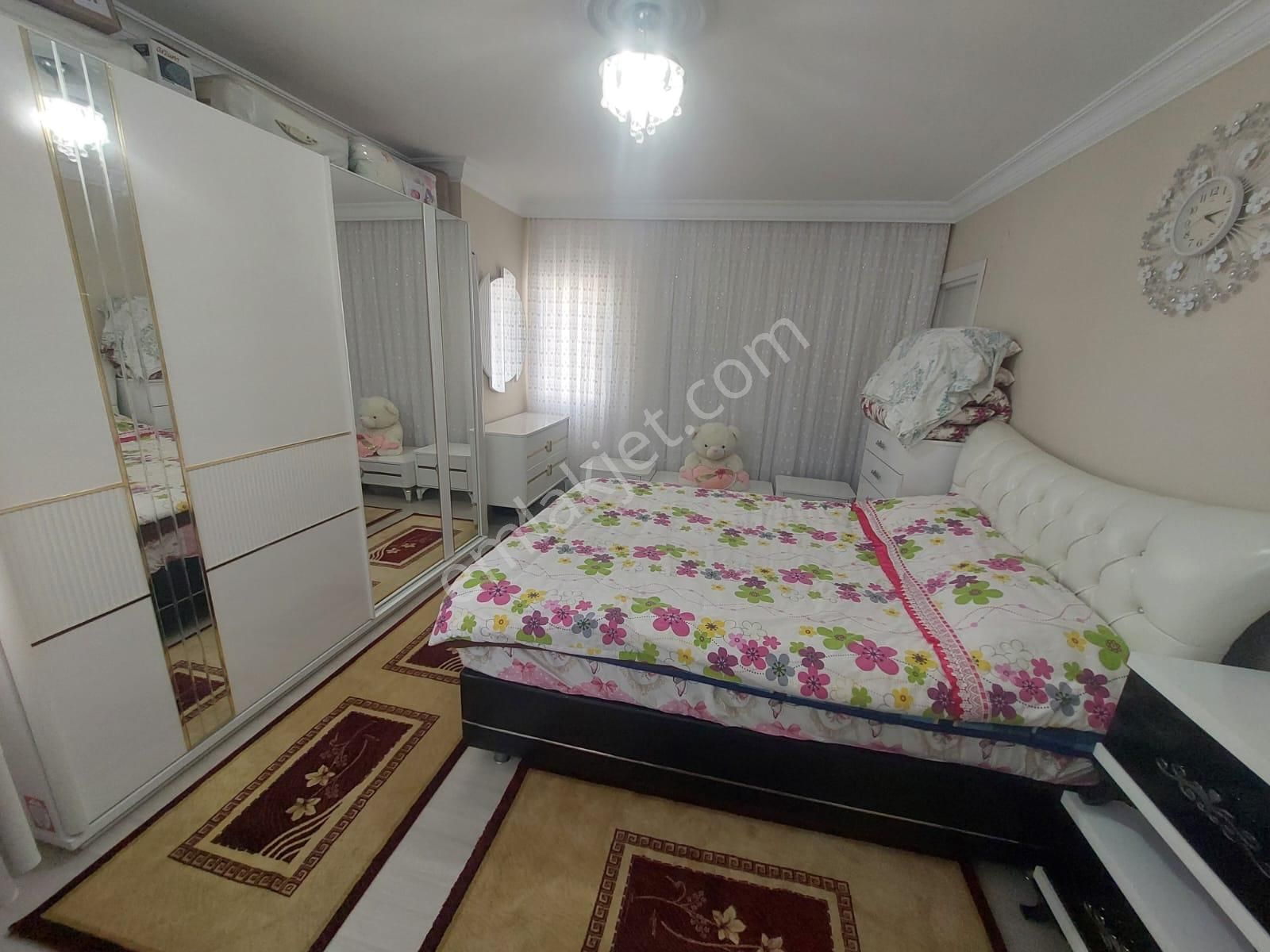 Selanik'ten Genç Binada 3+1 Kapalı Mutfak Her Kat Tek Daire - Görsel 8