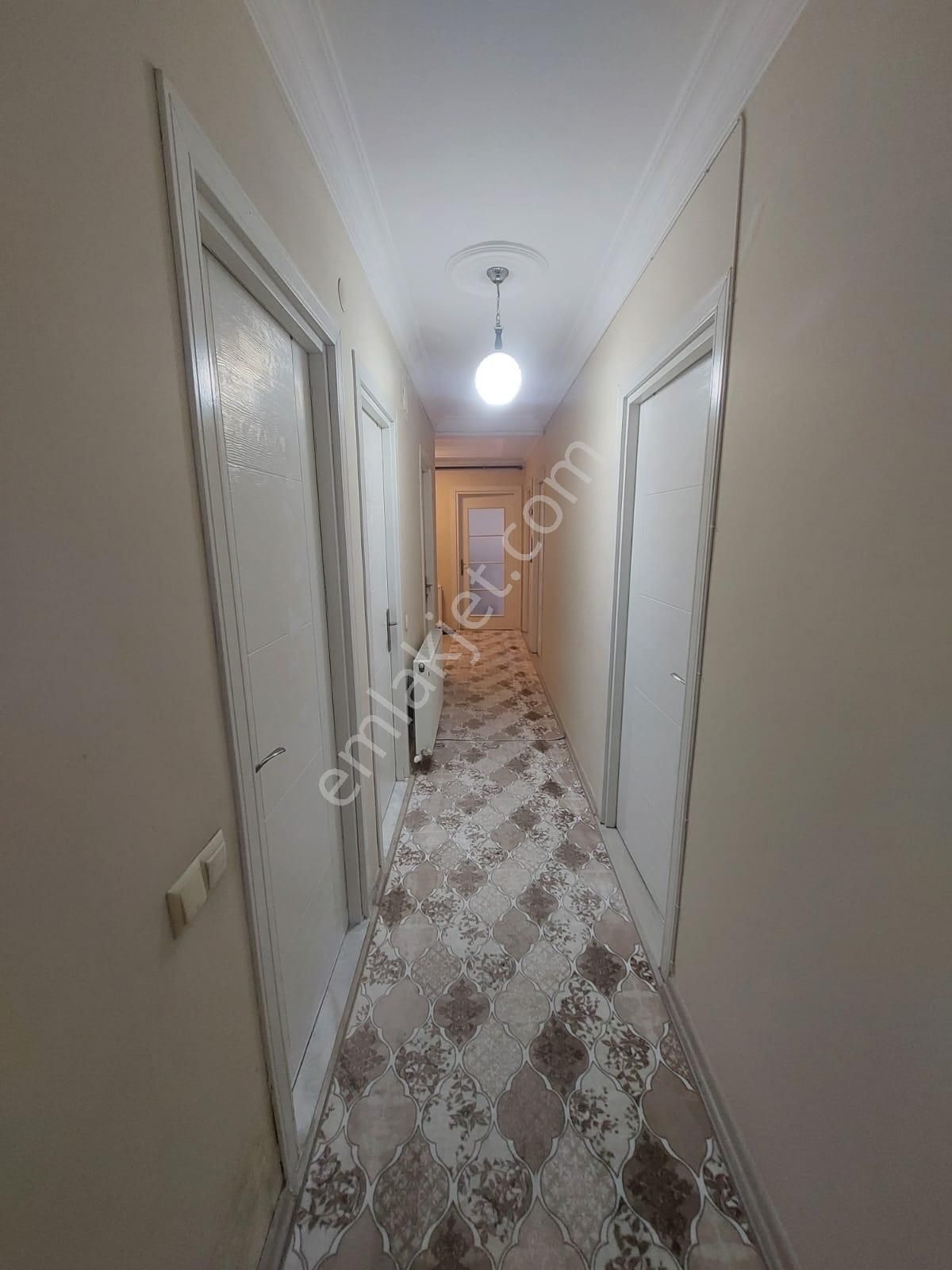 Selanik'ten Genç Binada 3+1 Kapalı Mutfak Her Kat Tek Daire - Görsel 15