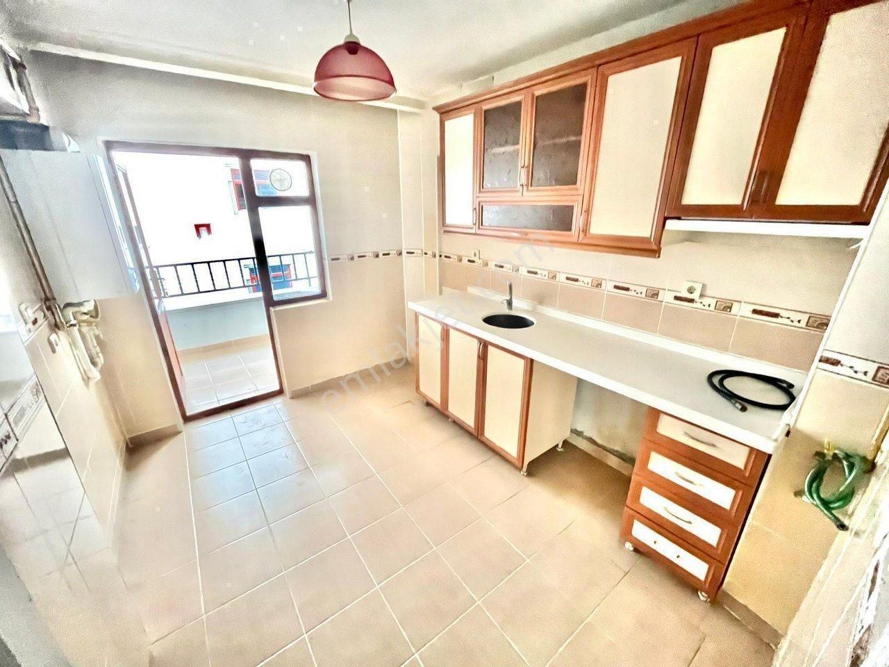 Gamze Emlak'tan Malazgirt'te 3+1 Katta^d.projeli^ön Cephe Daire! - Görsel 3