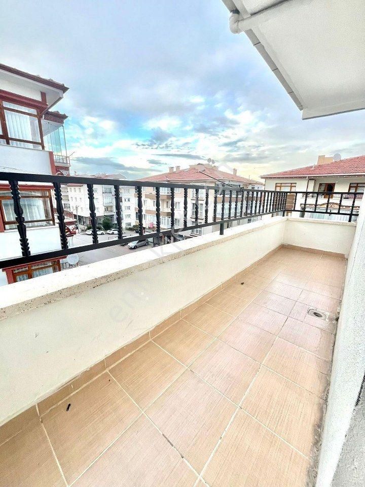 Gamze Emlak'tan Malazgirt'te 3+1 Katta^d.projeli^ön Cephe Daire! - Görsel 8