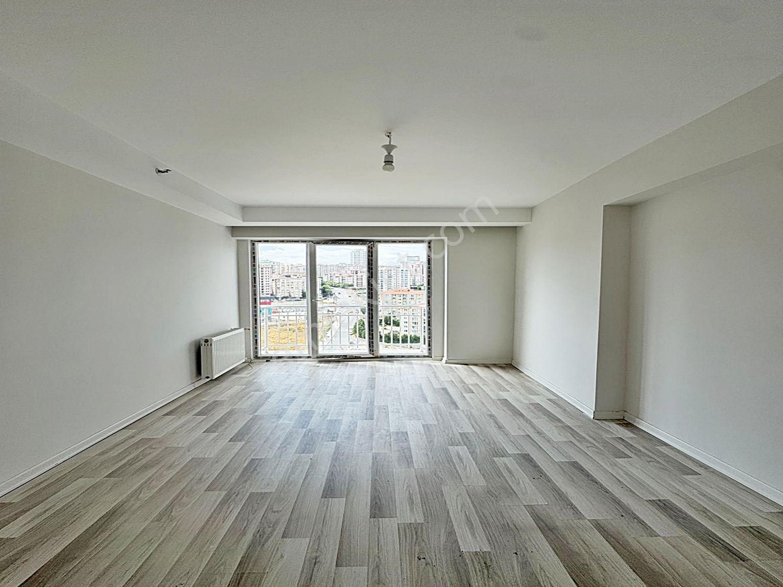 Cadde34 Yapı'dan Kapalı Otoparklı, Havuzlu Site İçerisinde Satılık 2+1 Daire!!! - Görsel 2