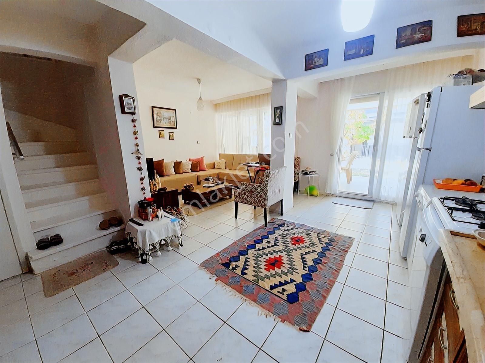 Rw Nefes' Ten; Haberkent Sitesinde, Bakımlı, Eşyalı Villa - Görsel 17