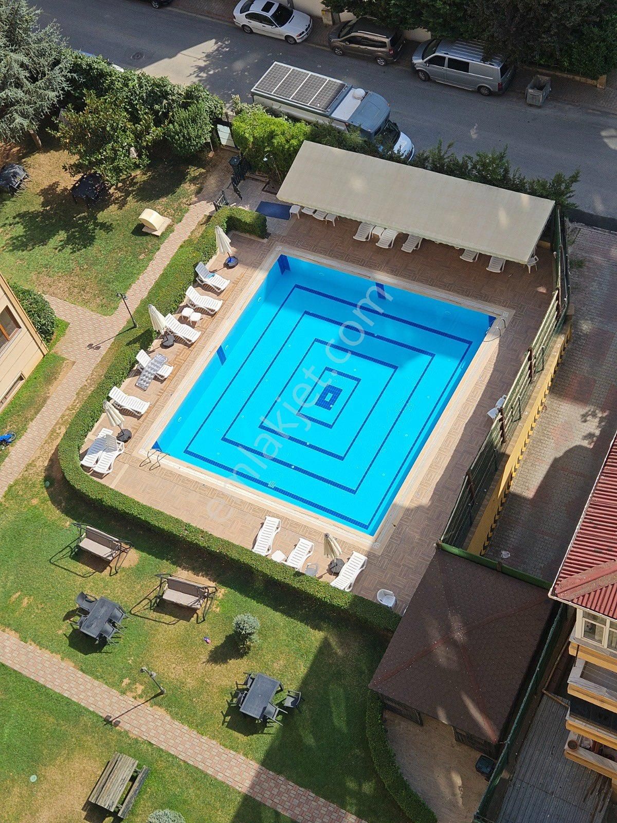 Şerifali Lüks Donanımlı Site Sıfır Daire Selimoğlu 4+1